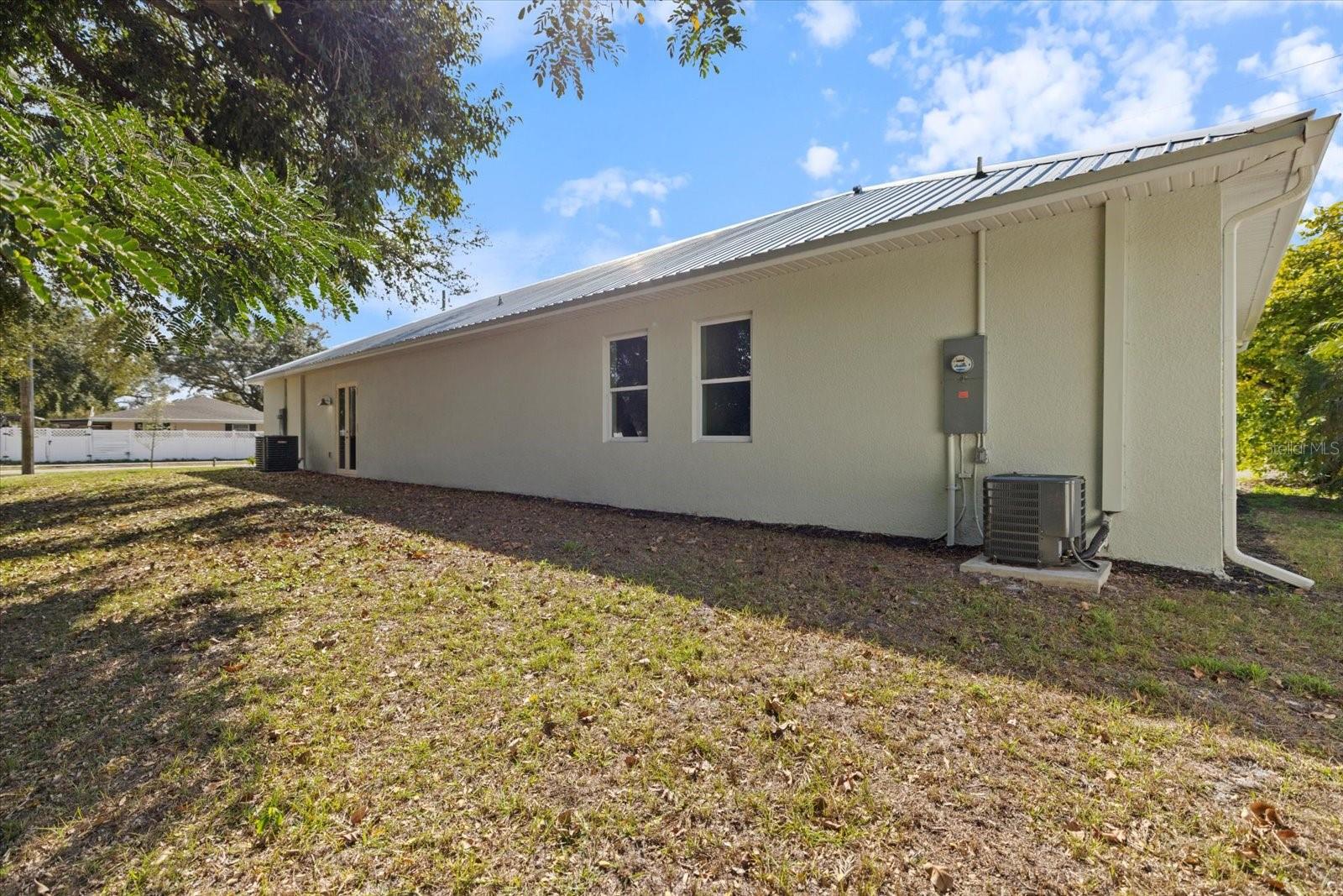 3525 MCINTOSH RD, SARASOTA, FL, 34232