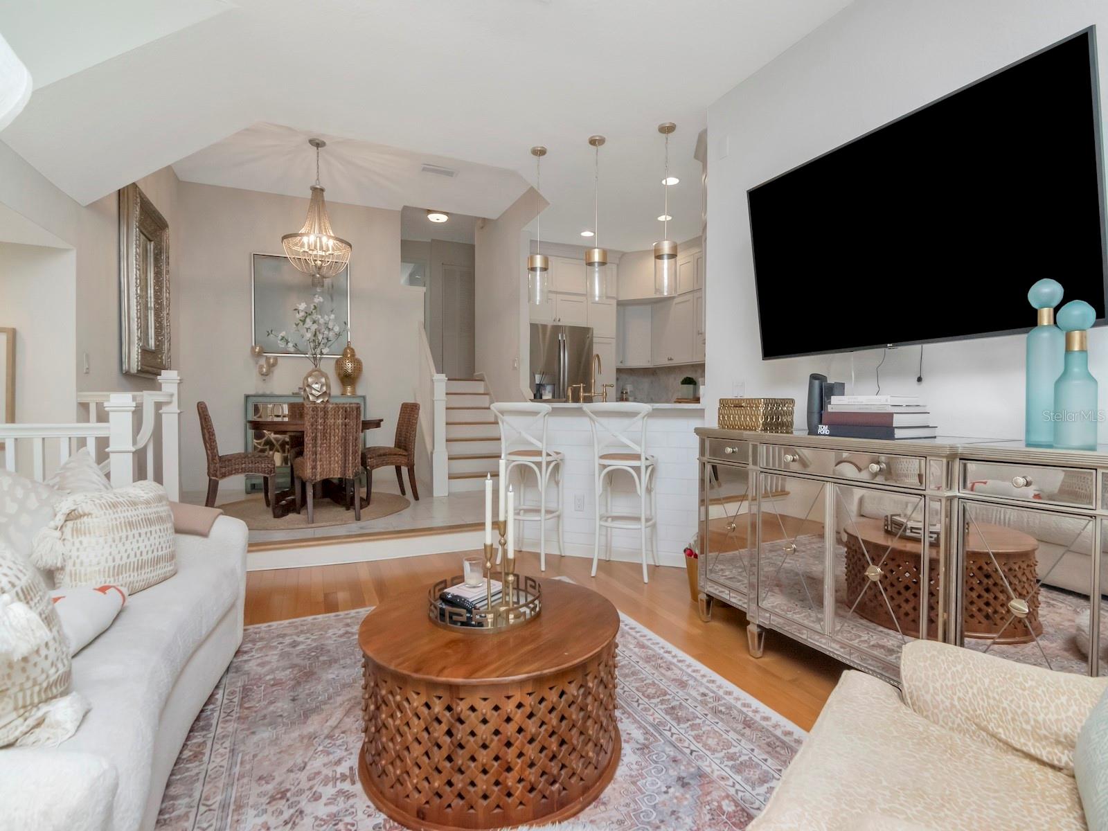 605 ISLAND PLACE WAY, TAMPA, FL, 33602