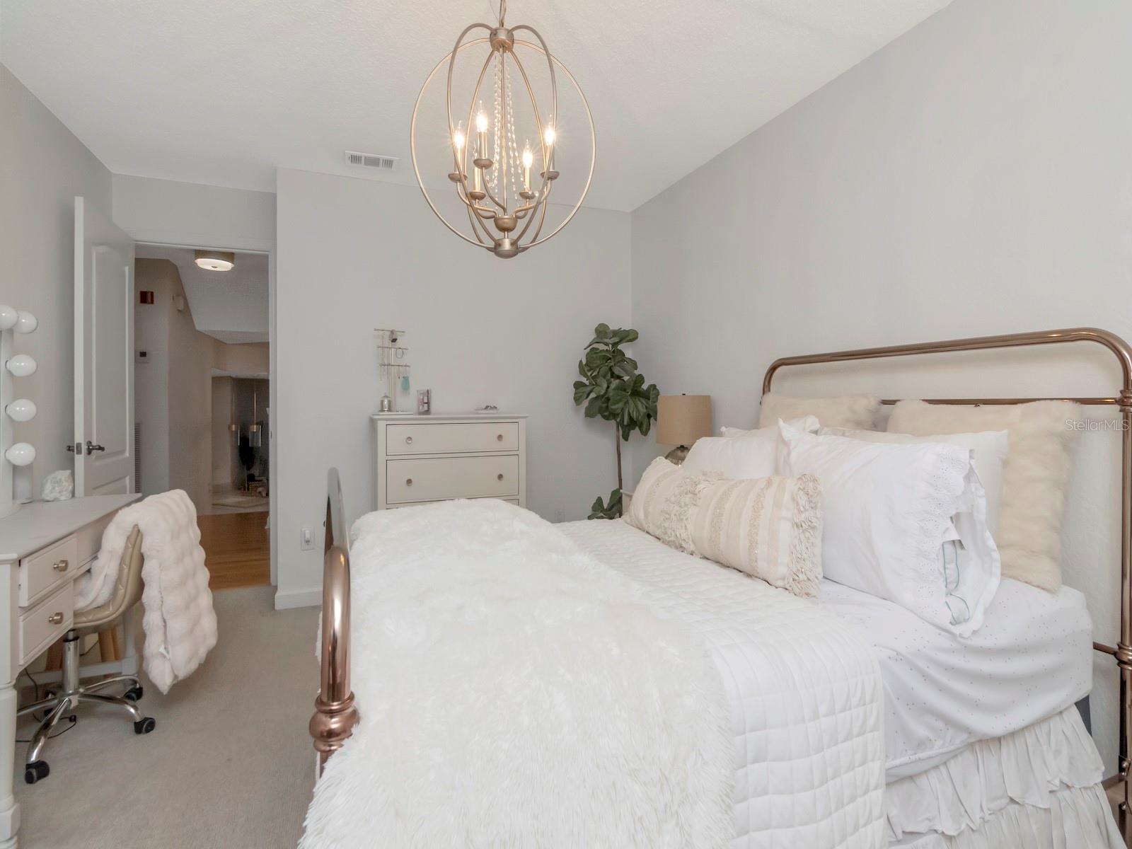 605 ISLAND PLACE WAY, TAMPA, FL, 33602