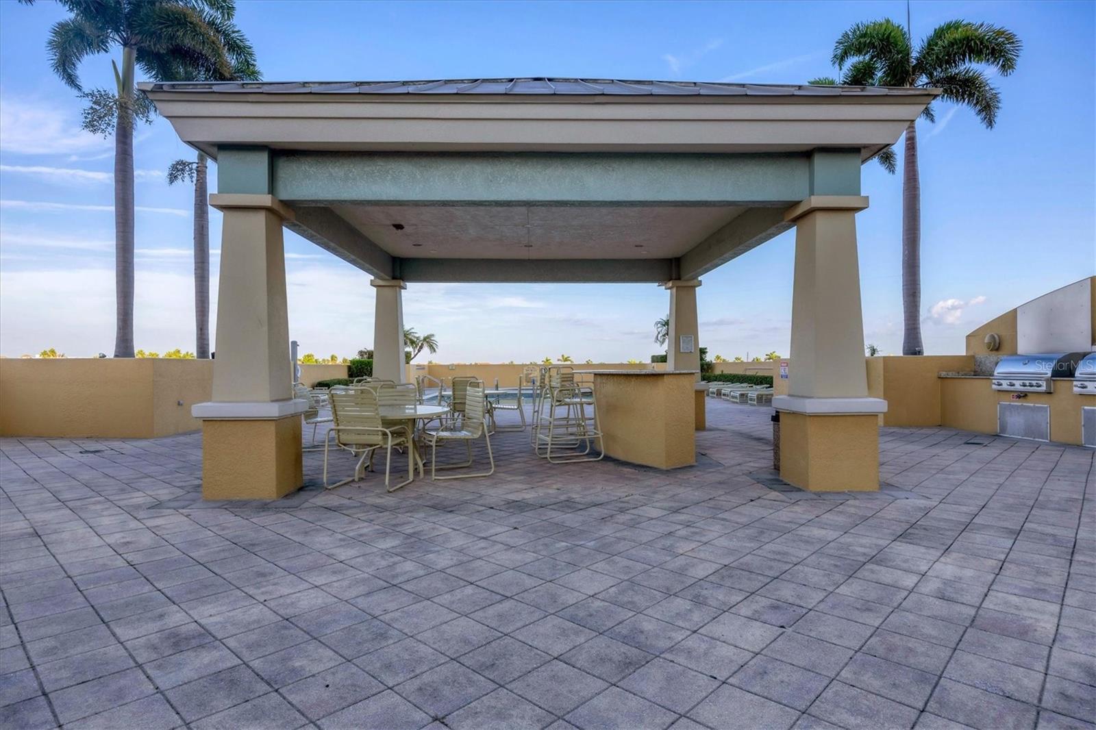 140 RIVIERA DUNES WAY #402, PALMETTO, FL, 34221