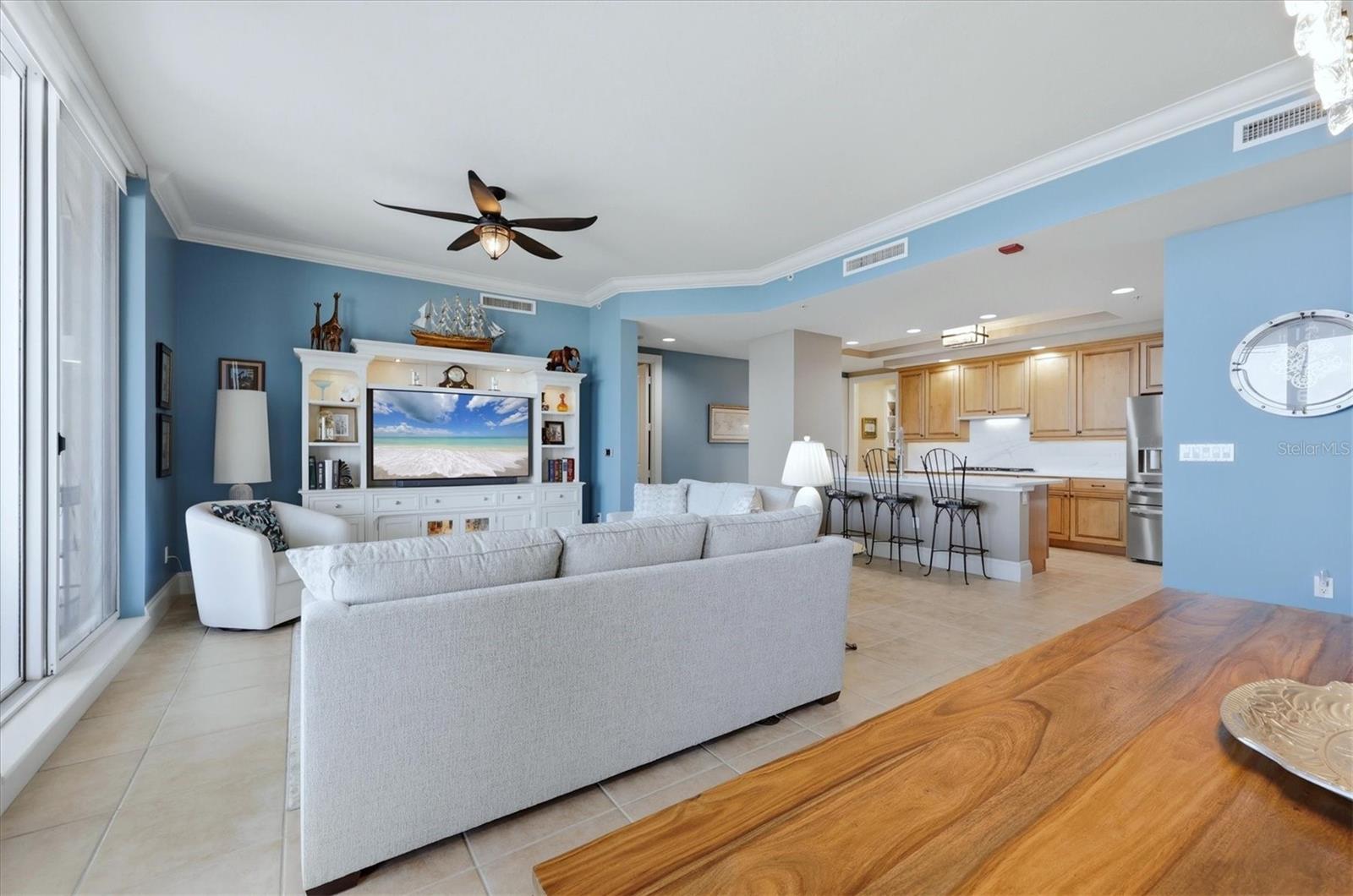 140 RIVIERA DUNES WAY #402, PALMETTO, FL, 34221