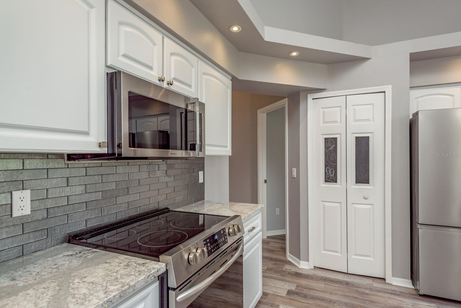 9330 WHISPERING MEADOW CT, NEW PORT RICHEY, FL, 34655