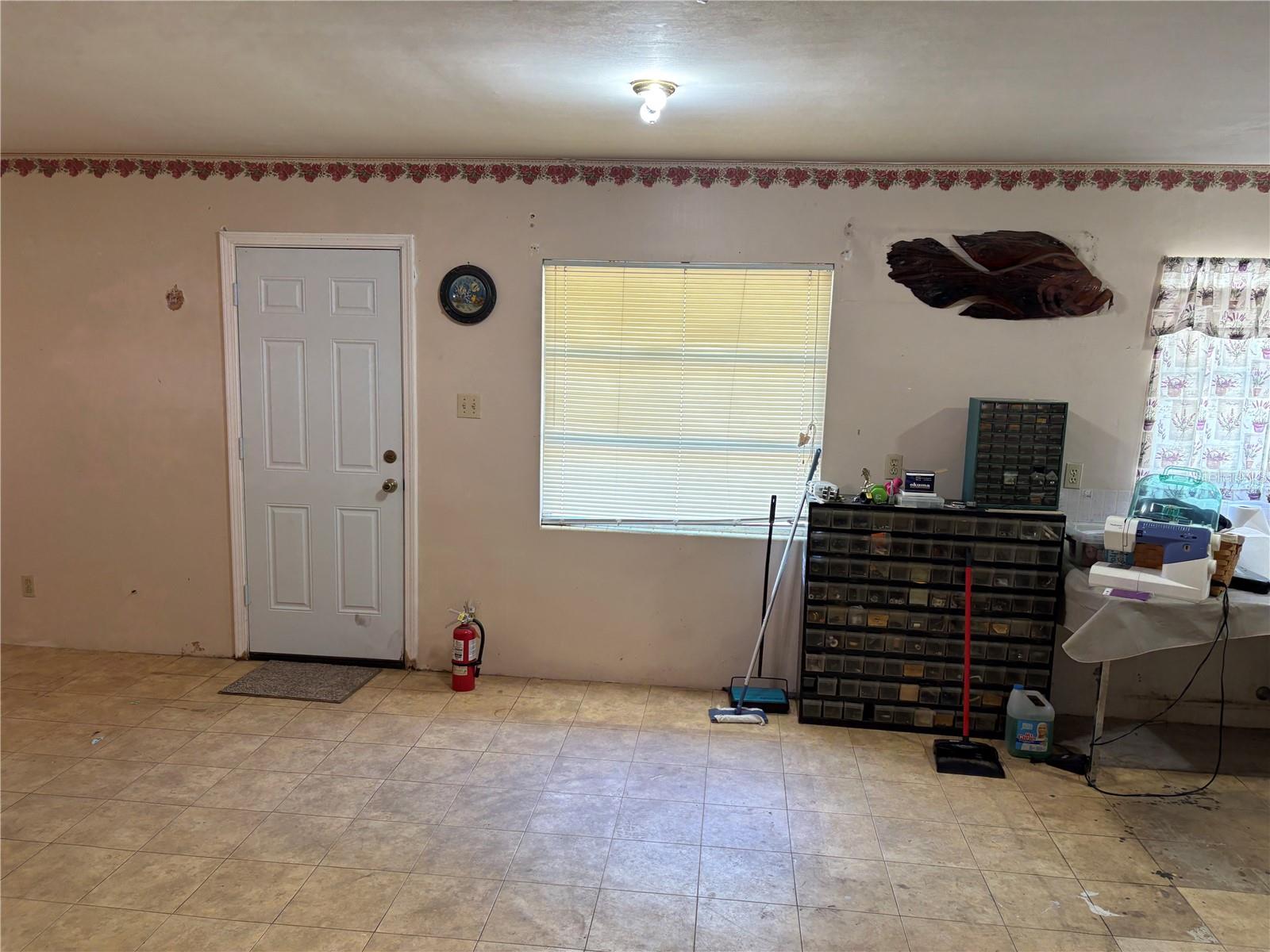 131 N C 470, LAKE PANASOFFKEE, FL, 33538