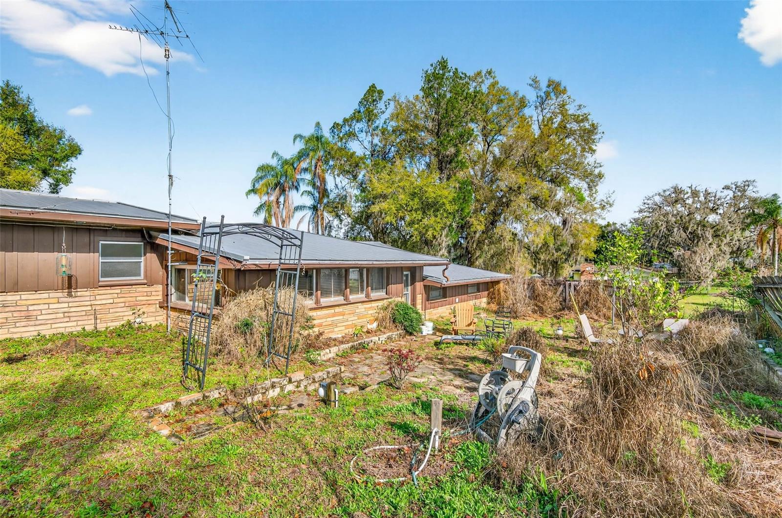 10820 LINDA VISTA LN, DADE CITY, FL, 33525