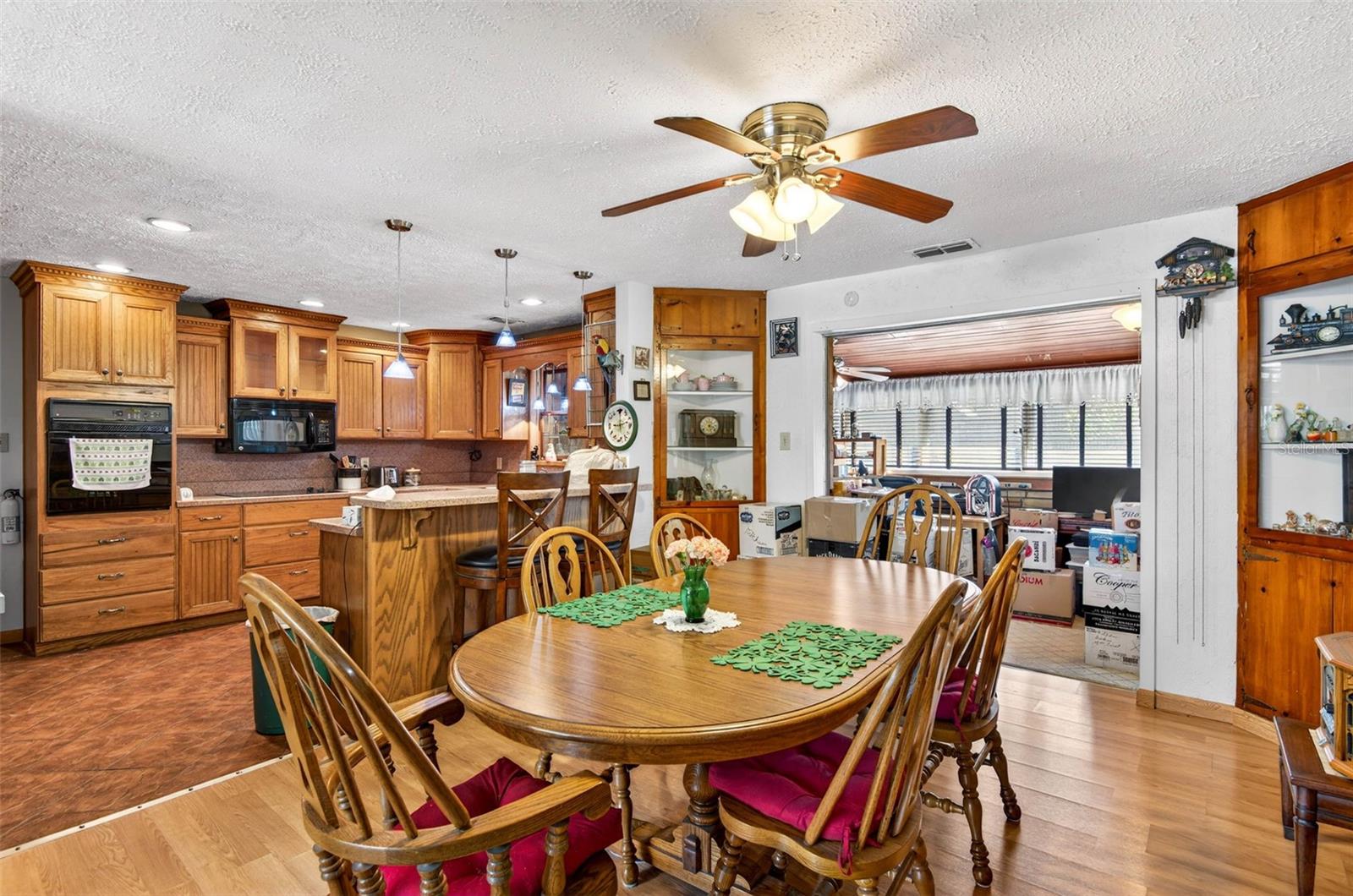 10820 LINDA VISTA LN, DADE CITY, FL, 33525