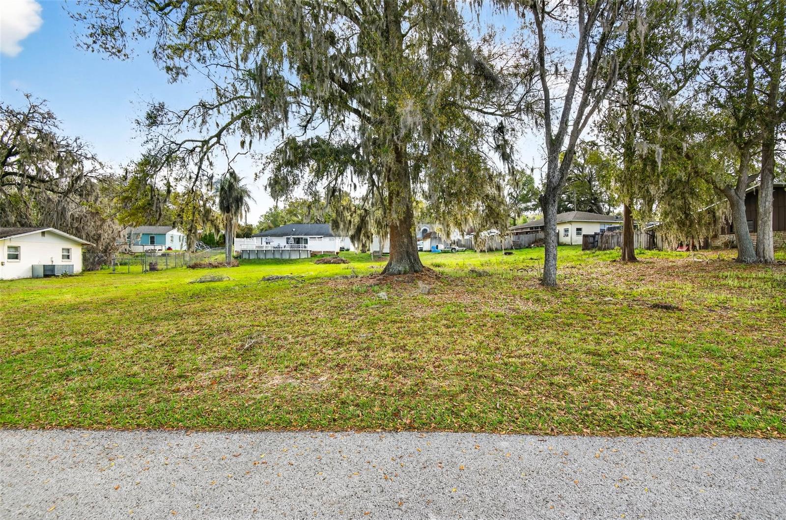 10820 LINDA VISTA LN, DADE CITY, FL, 33525