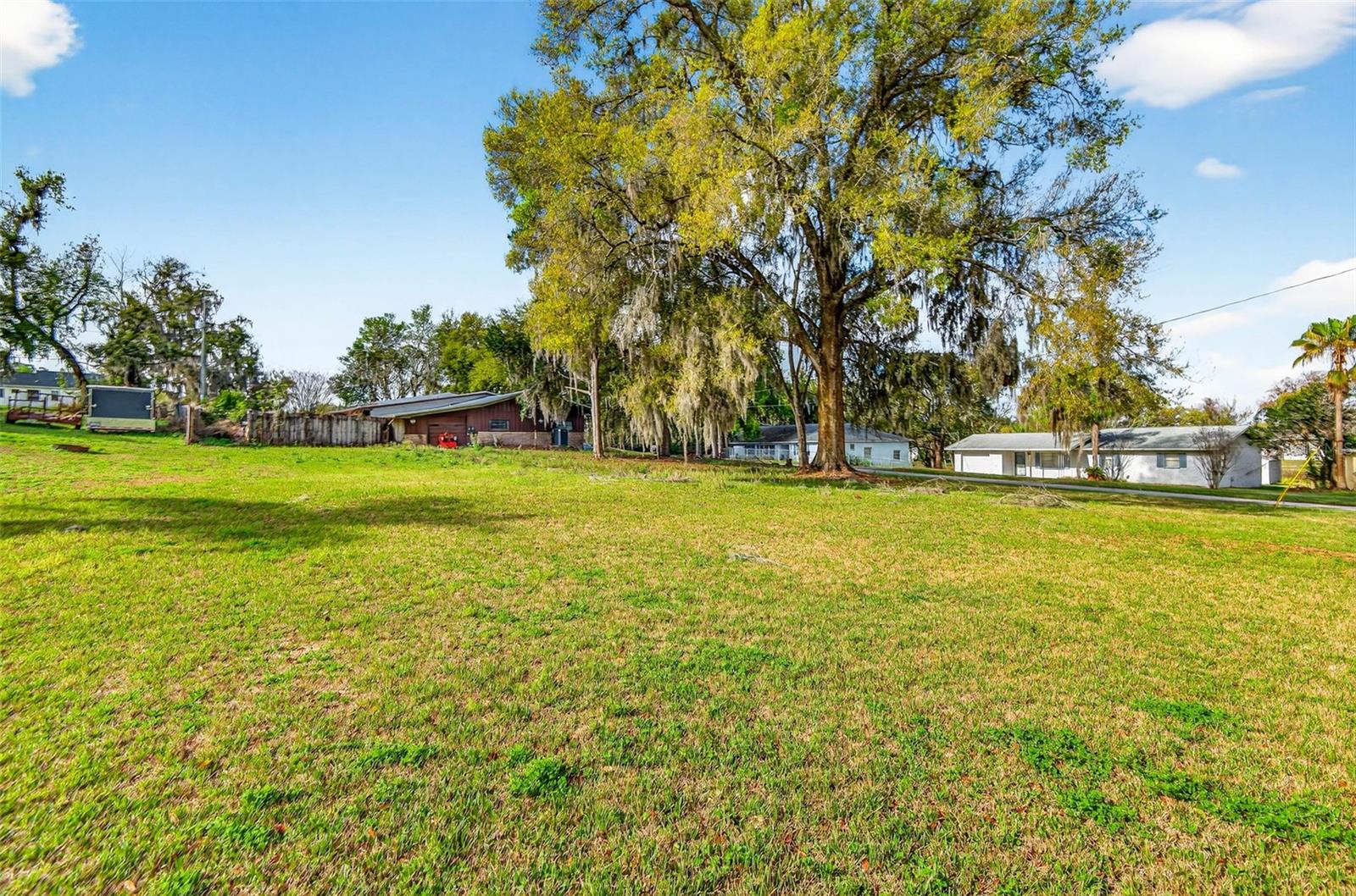 10820 LINDA VISTA LN, DADE CITY, FL, 33525