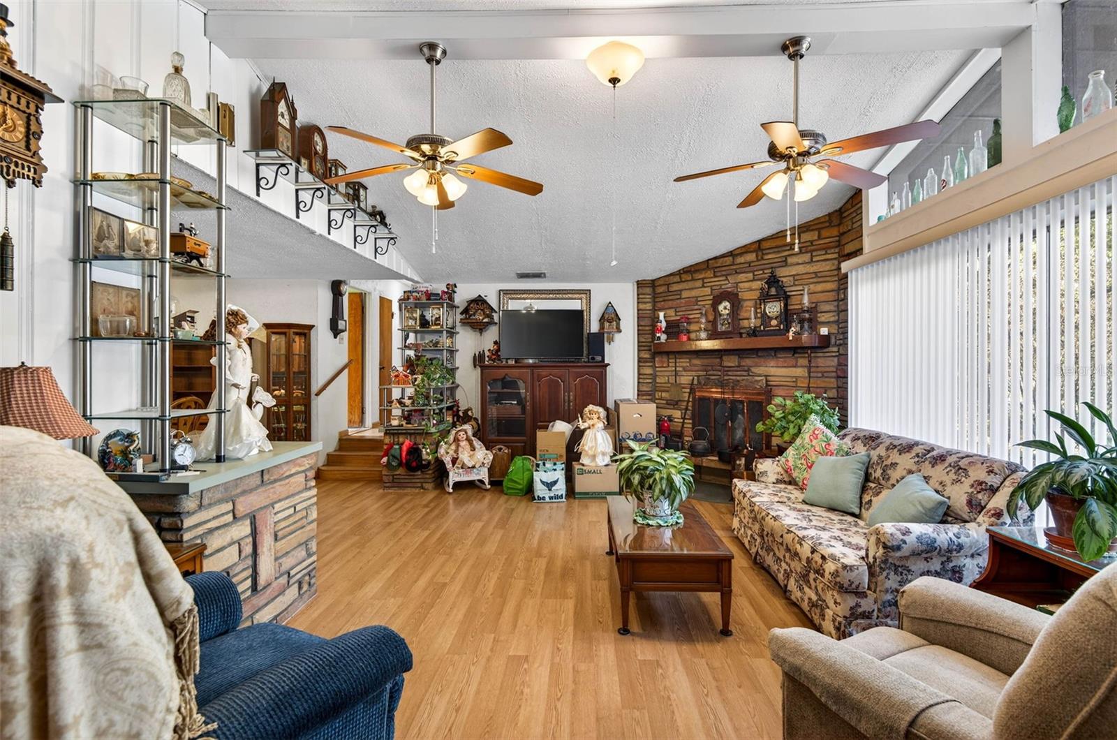 10820 LINDA VISTA LN, DADE CITY, FL, 33525