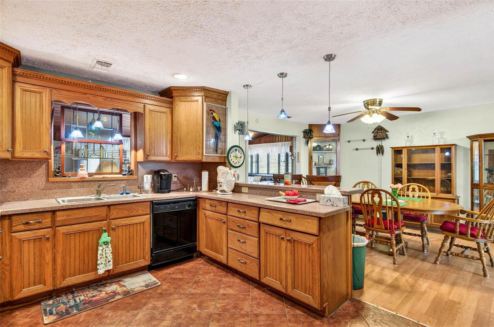 10820 LINDA VISTA LN, DADE CITY, FL, 33525