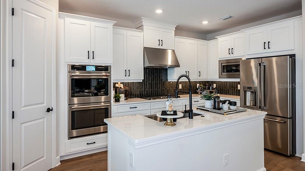 580 JUNONIA BLVD, NEW SMYRNA BEACH, FL, 32168