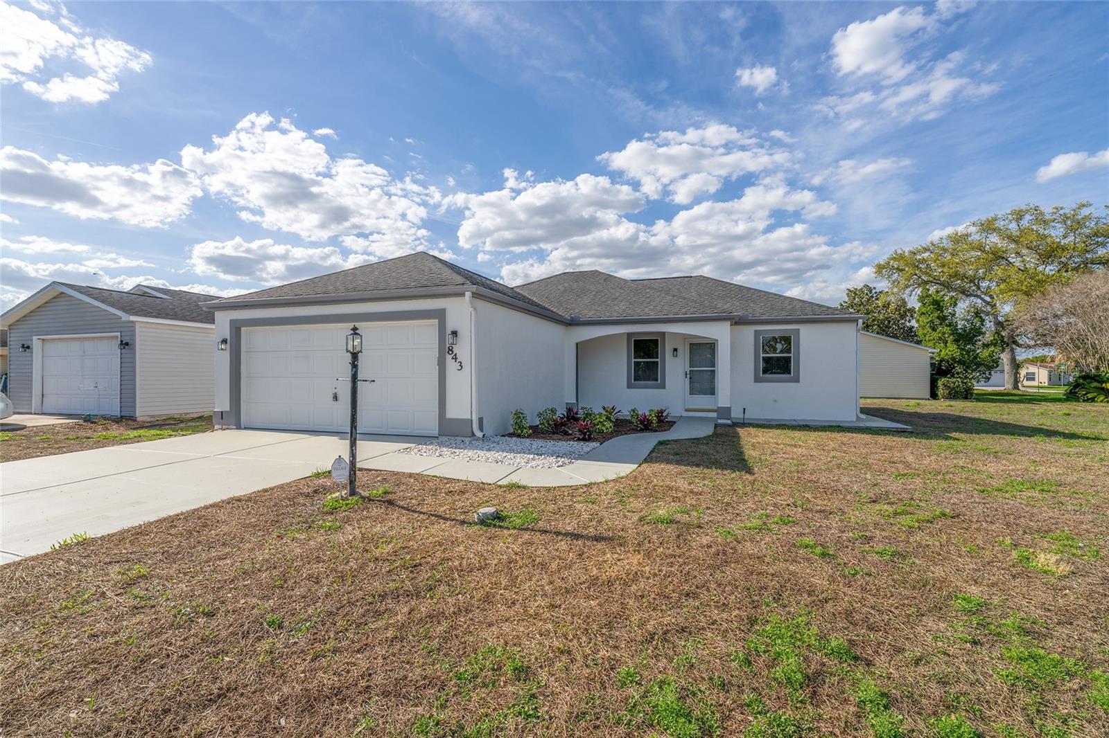 843 BOLIVAR ST, LADY LAKE, FL, 32159