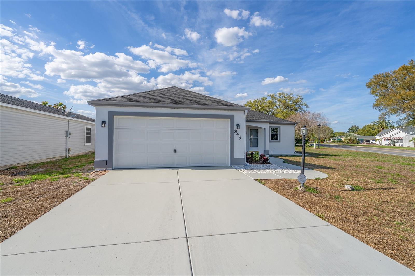 843 BOLIVAR ST, LADY LAKE, FL, 32159