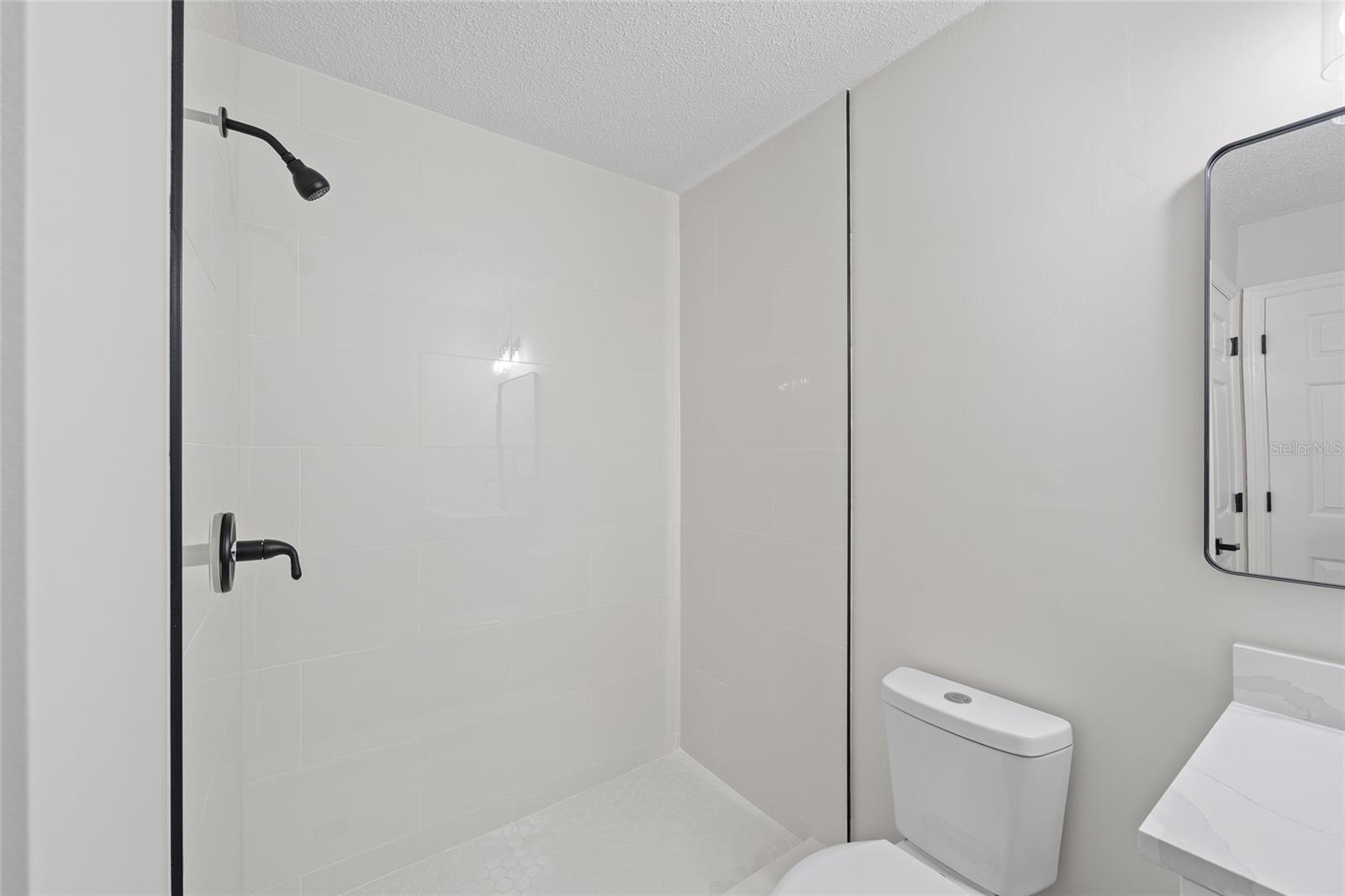 843 BOLIVAR ST, LADY LAKE, FL, 32159