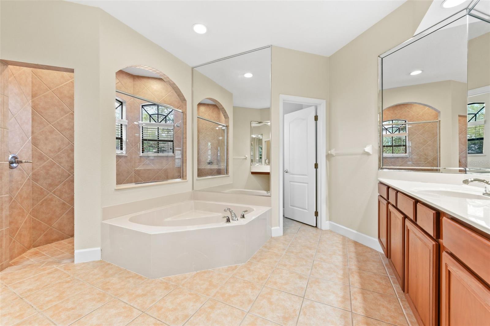 2380 FOLIAGE OAK TER, OVIEDO, FL, 32766