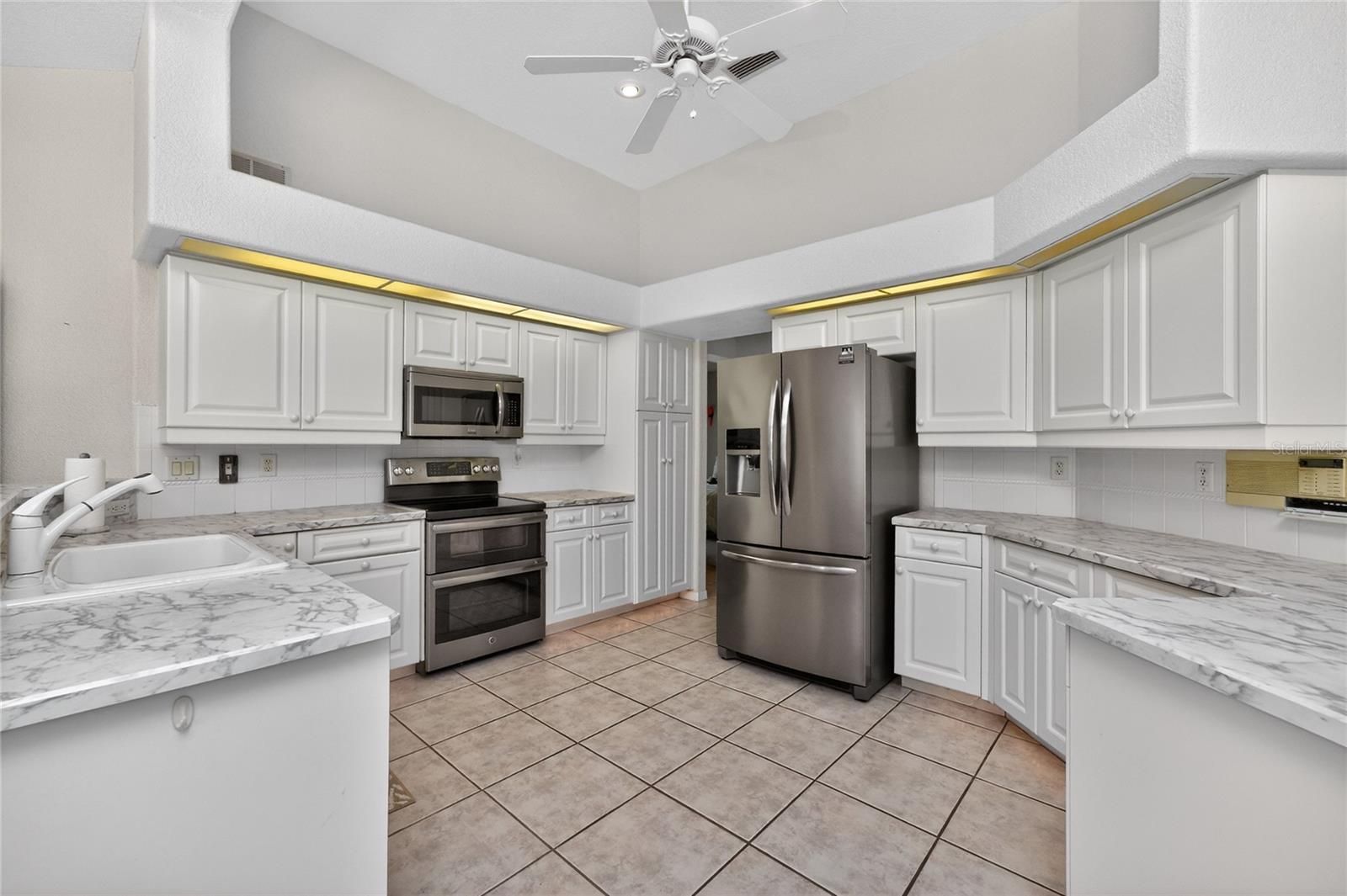 1009 BEACH ST, PORT CHARLOTTE, FL, 33953
