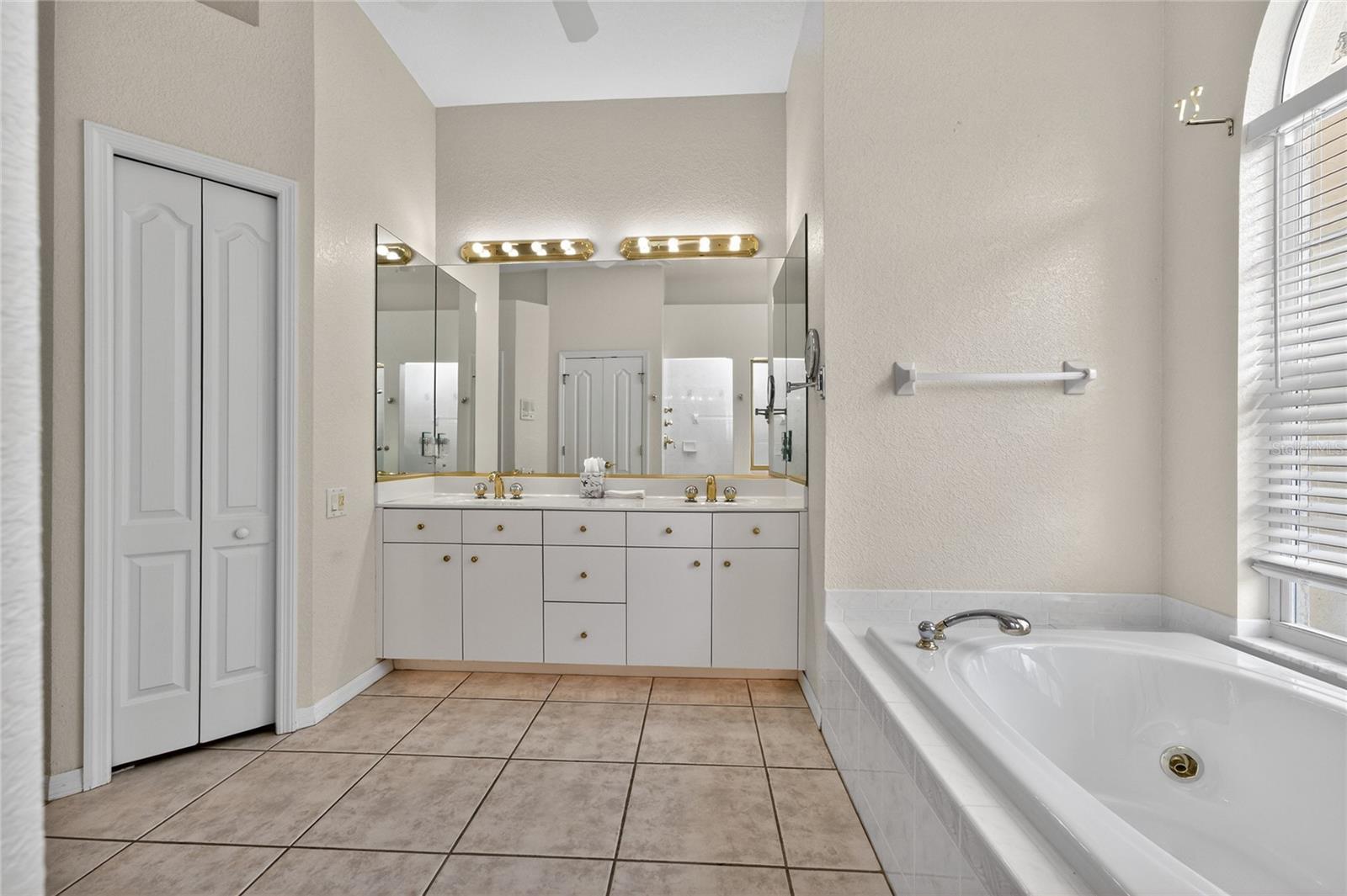 1009 BEACH ST, PORT CHARLOTTE, FL, 33953