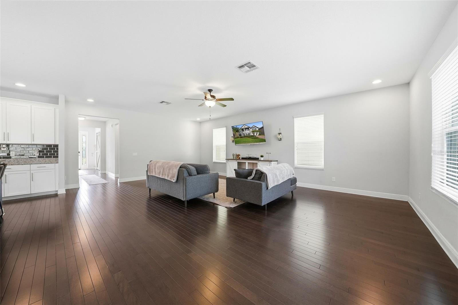 13207 SUNSET SHORE CIR, RIVERVIEW, FL, 33579