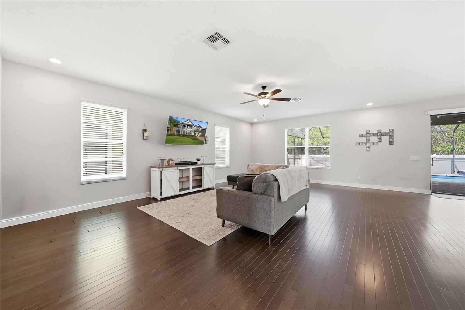 13207 SUNSET SHORE CIR, RIVERVIEW, FL, 33579