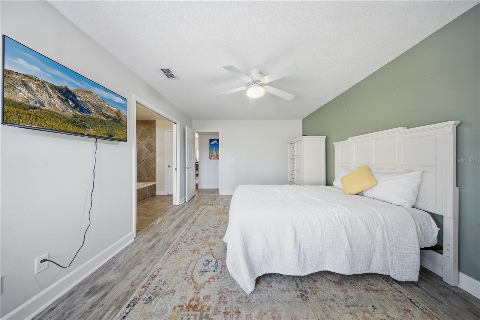 1400 FARRINDON CIR #1400, LAKE MARY, FL, 32746