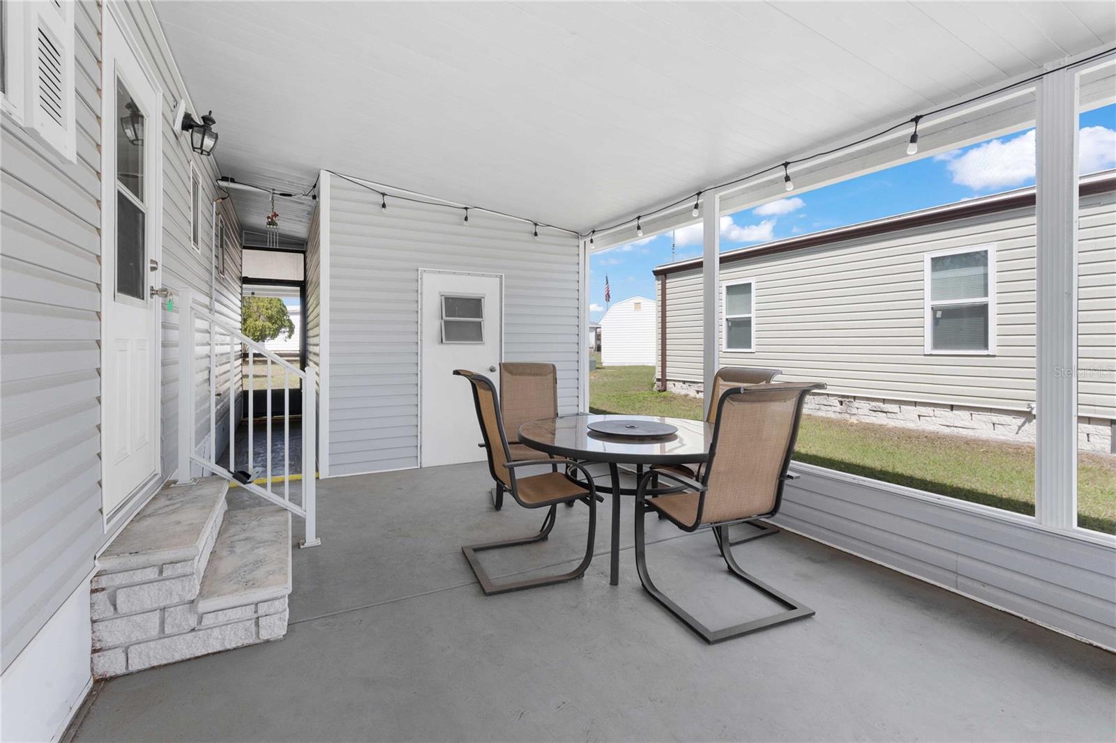 5541 BENTON ST, ZEPHYRHILLS, FL, 33542