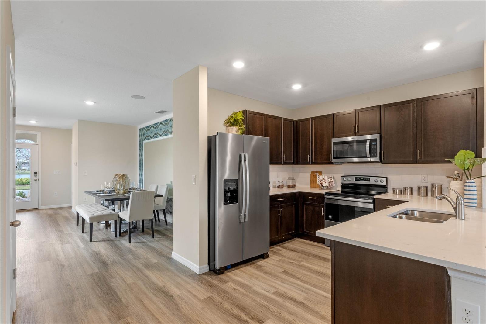 2339 ASHWOOD BLUFF DR, OCOEE, FL, 34761