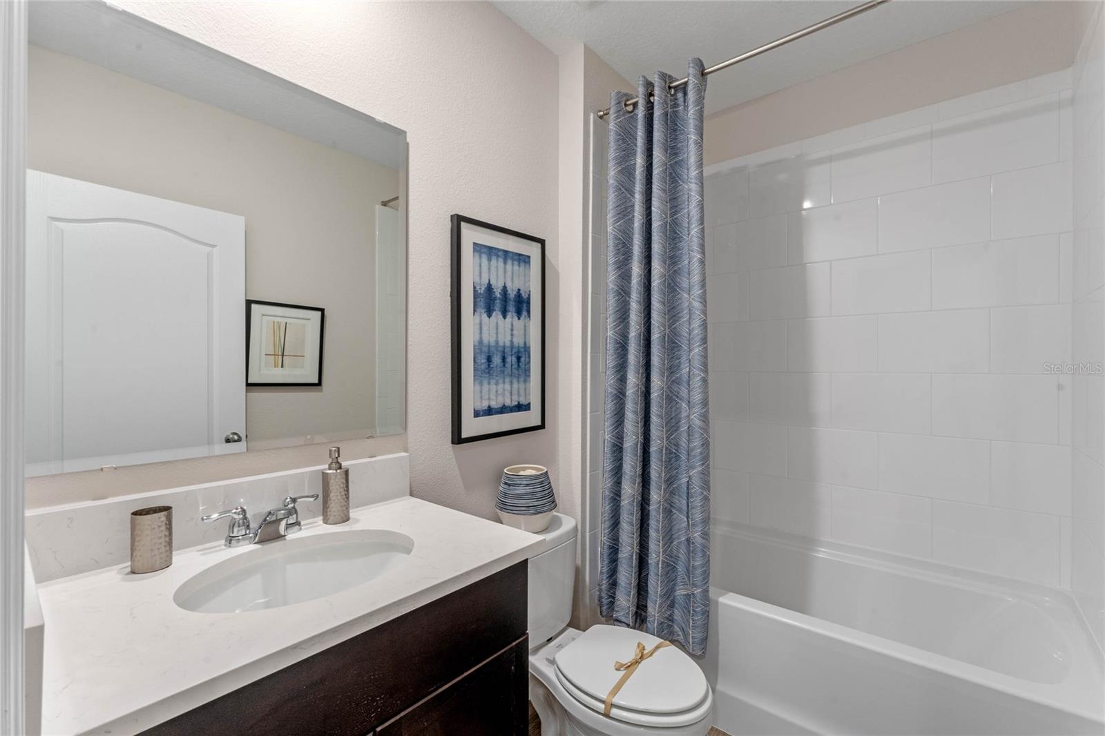 2339 ASHWOOD BLUFF DR, OCOEE, FL, 34761