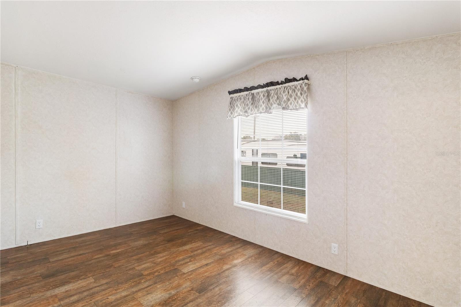 419 N CHESTNUT RD, LAKELAND, FL, 33815