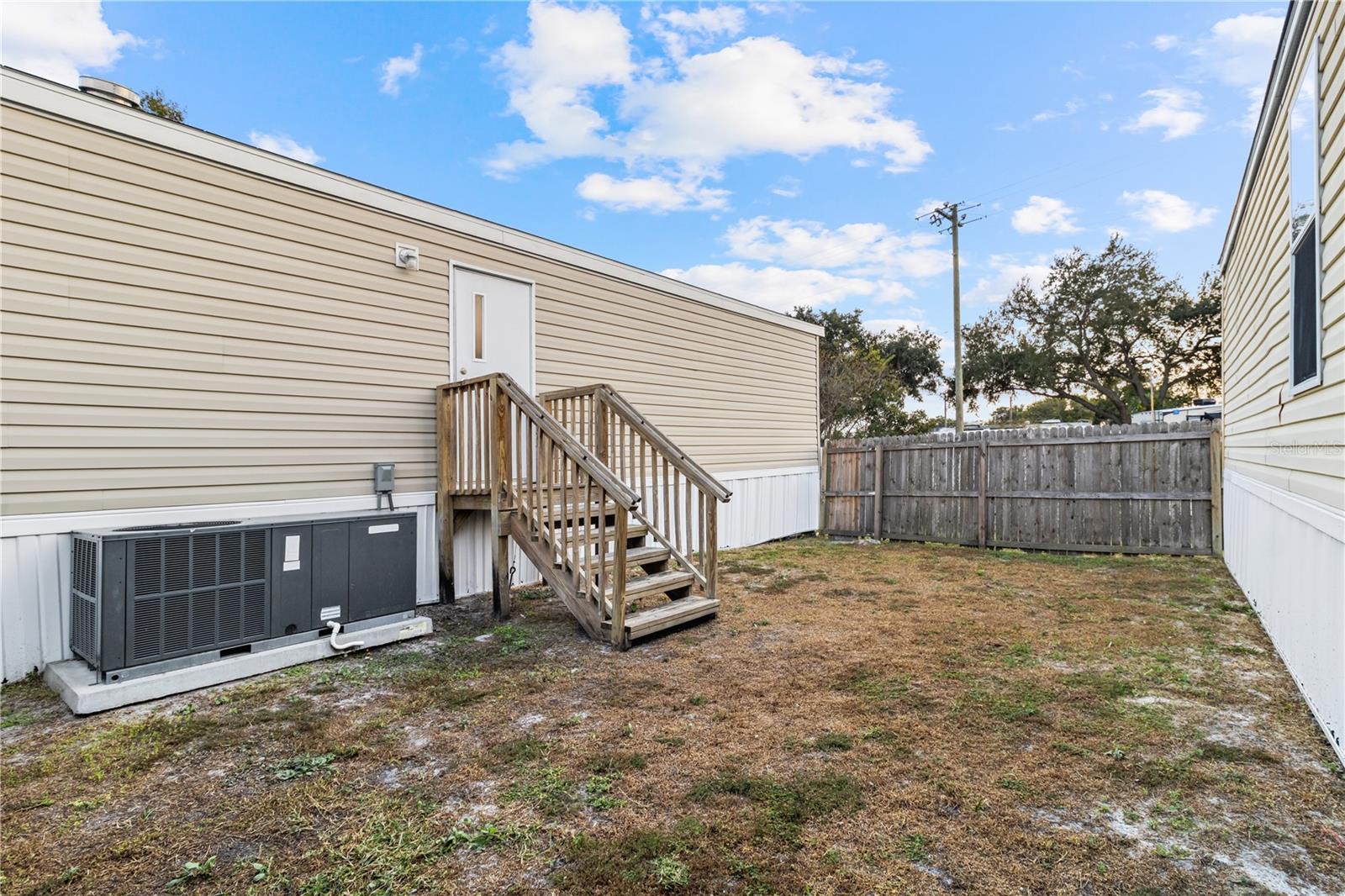 419 N CHESTNUT RD, LAKELAND, FL, 33815