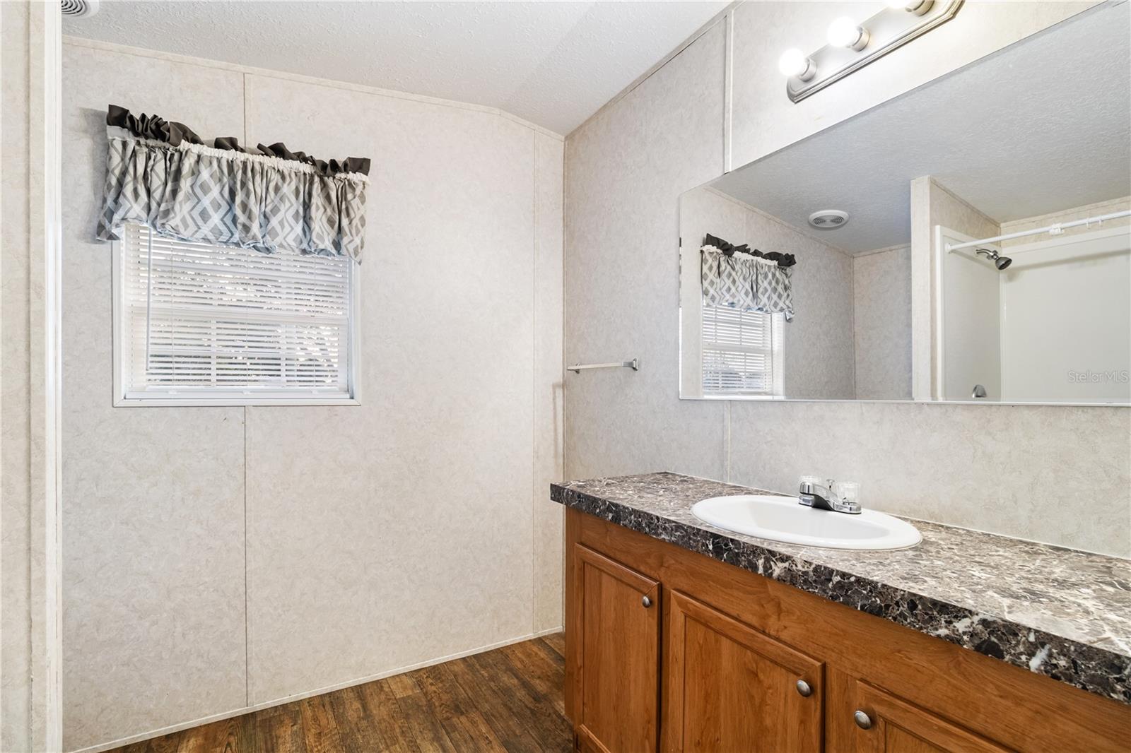419 N CHESTNUT RD, LAKELAND, FL, 33815