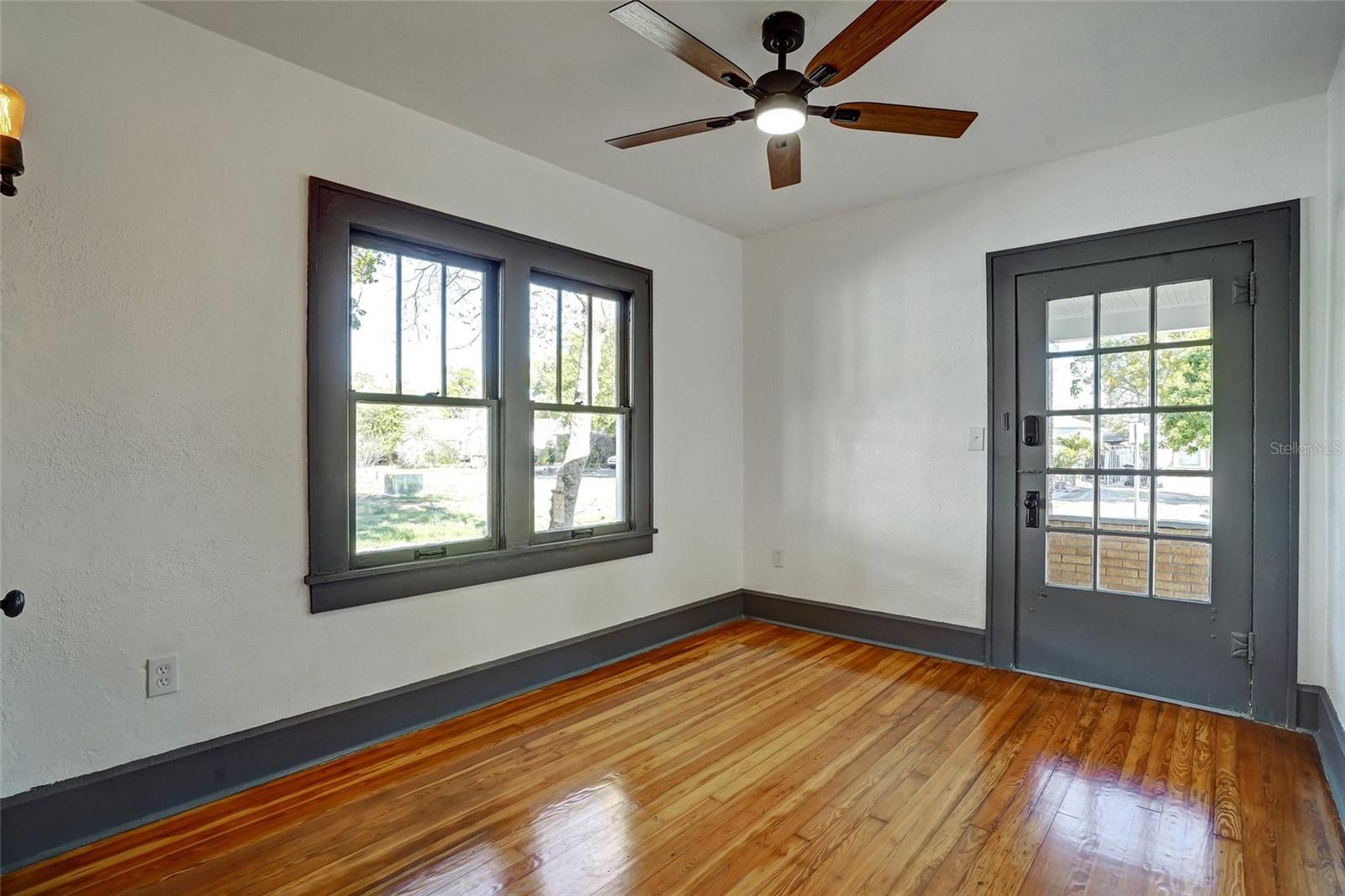 3100 11TH AVE N, ST PETERSBURG, FL, 33713