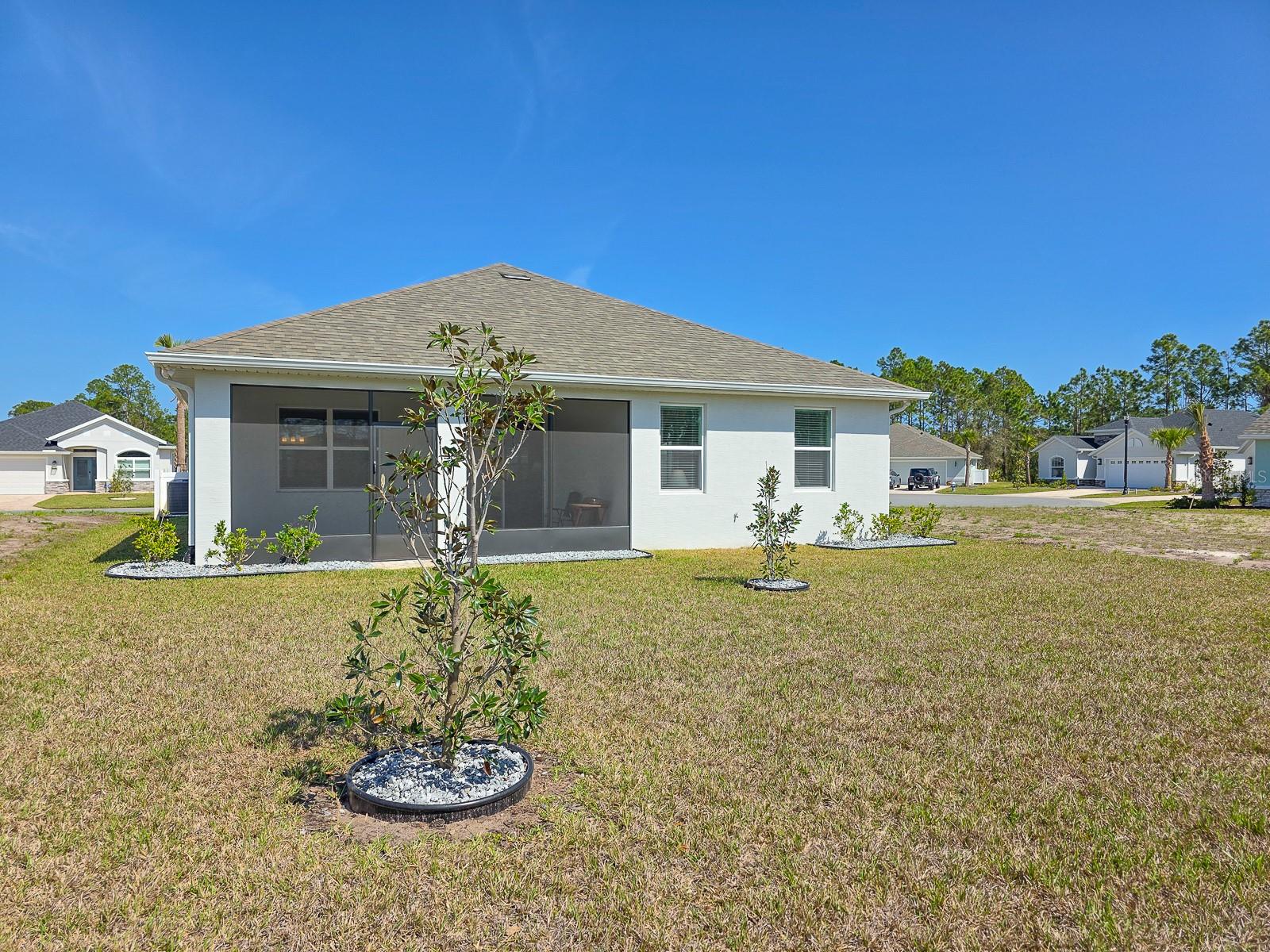 8 LAKELAND WAY, PALM COAST, FL, 32137
