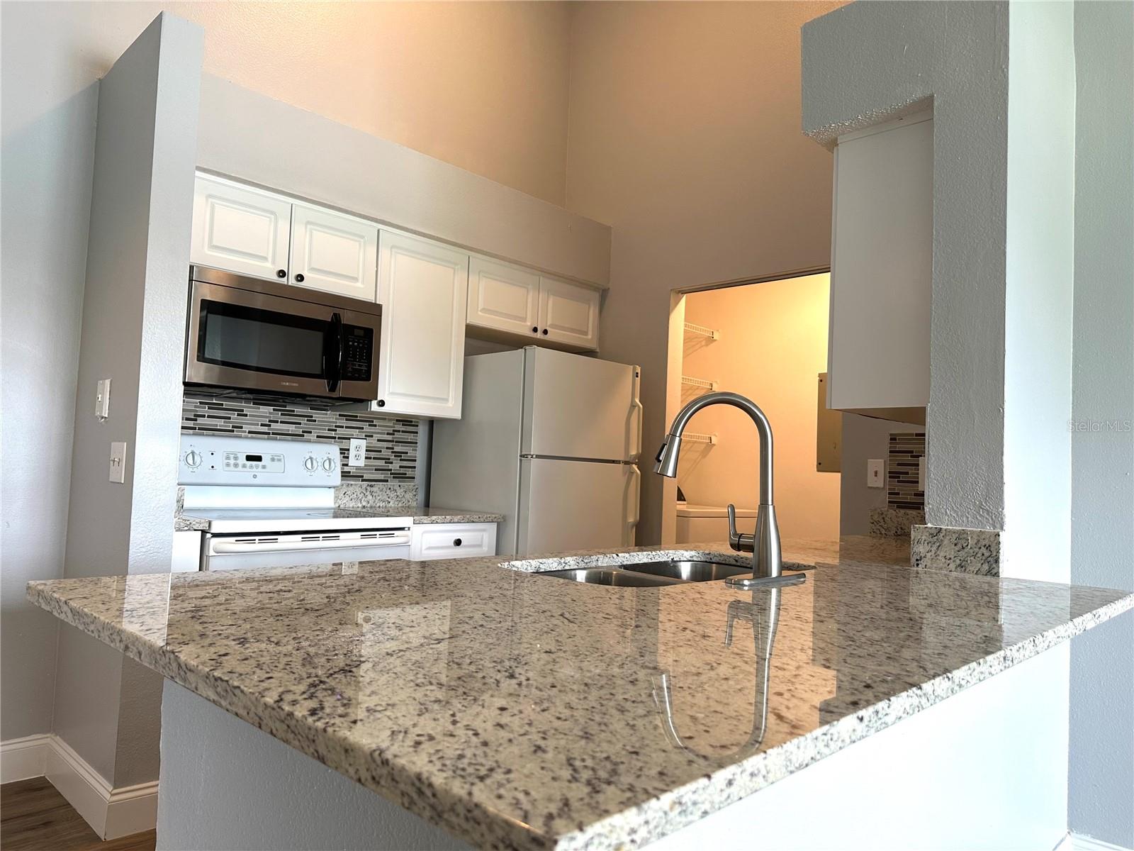 1201 BERMUDA LAKES LN #205, KISSIMMEE, FL, 34741