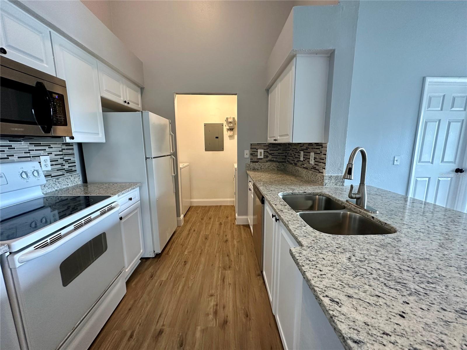 1201 BERMUDA LAKES LN #205, KISSIMMEE, FL, 34741