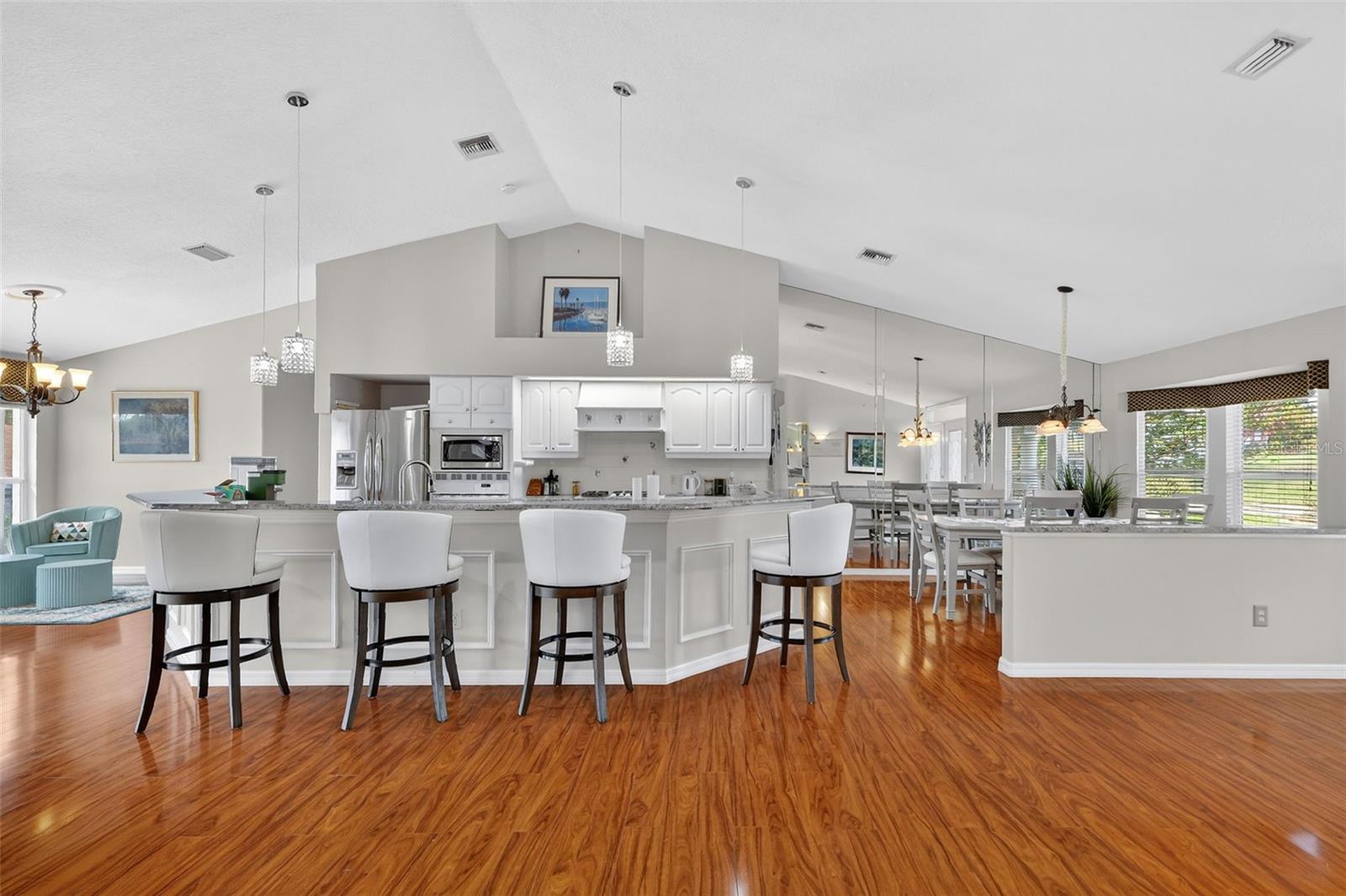 39125 TACOMA DR, LADY LAKE, FL, 32159