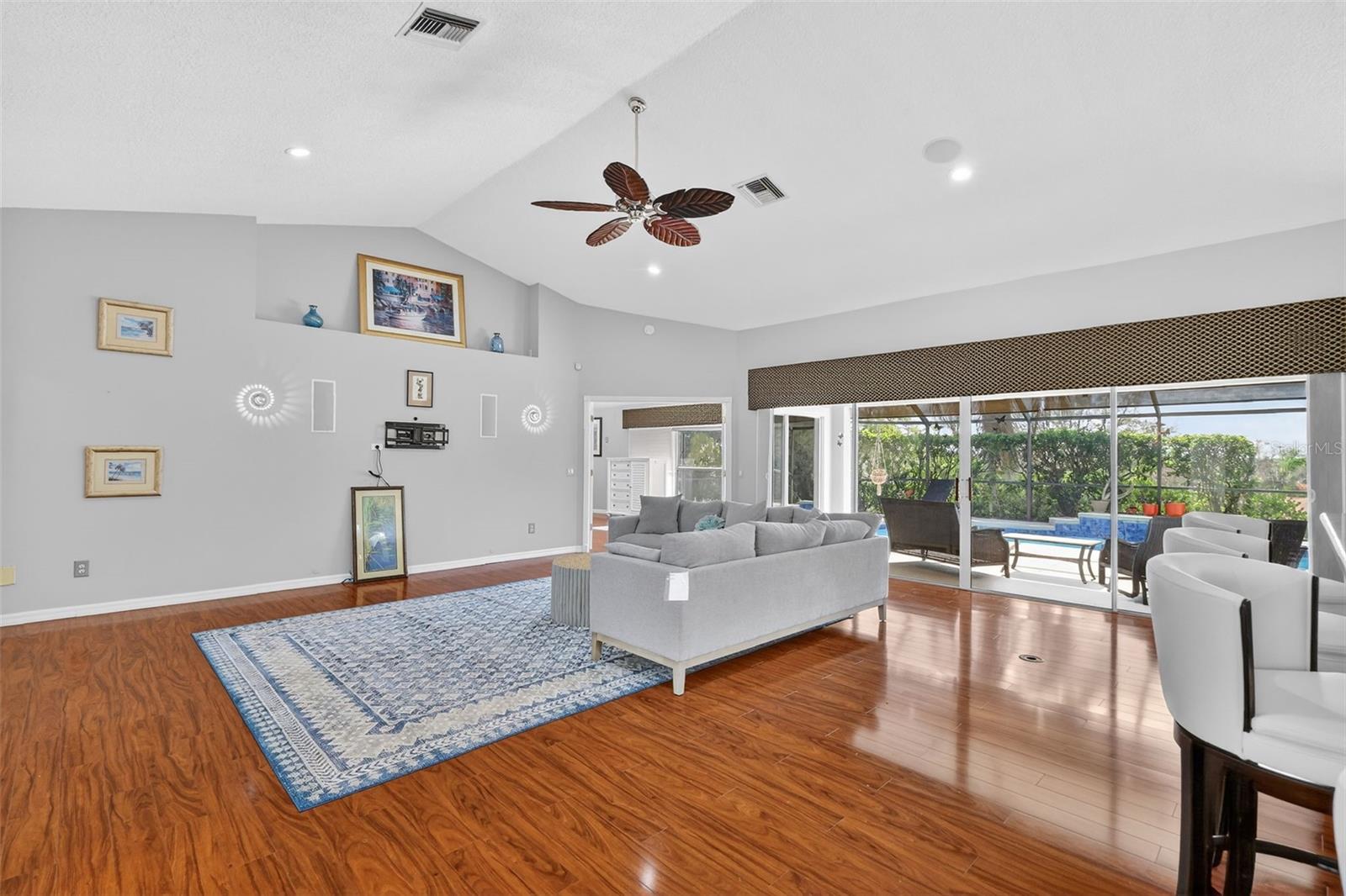 39125 TACOMA DR, LADY LAKE, FL, 32159