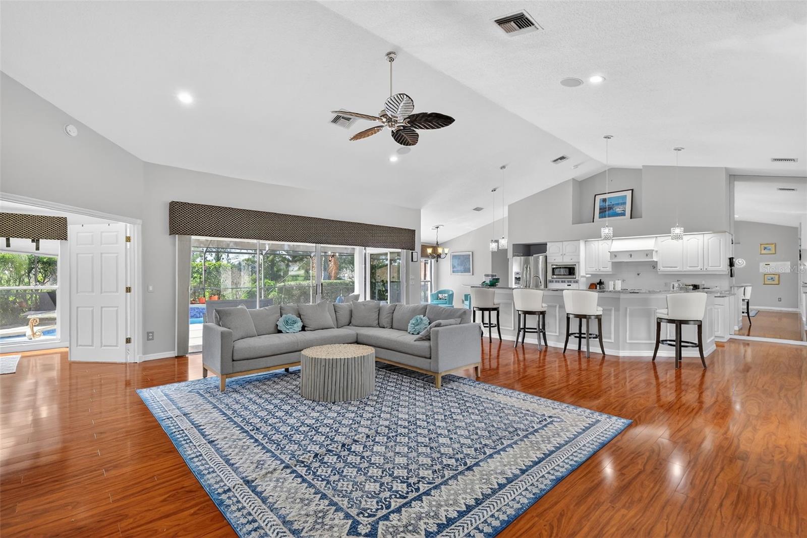 39125 TACOMA DR, LADY LAKE, FL, 32159
