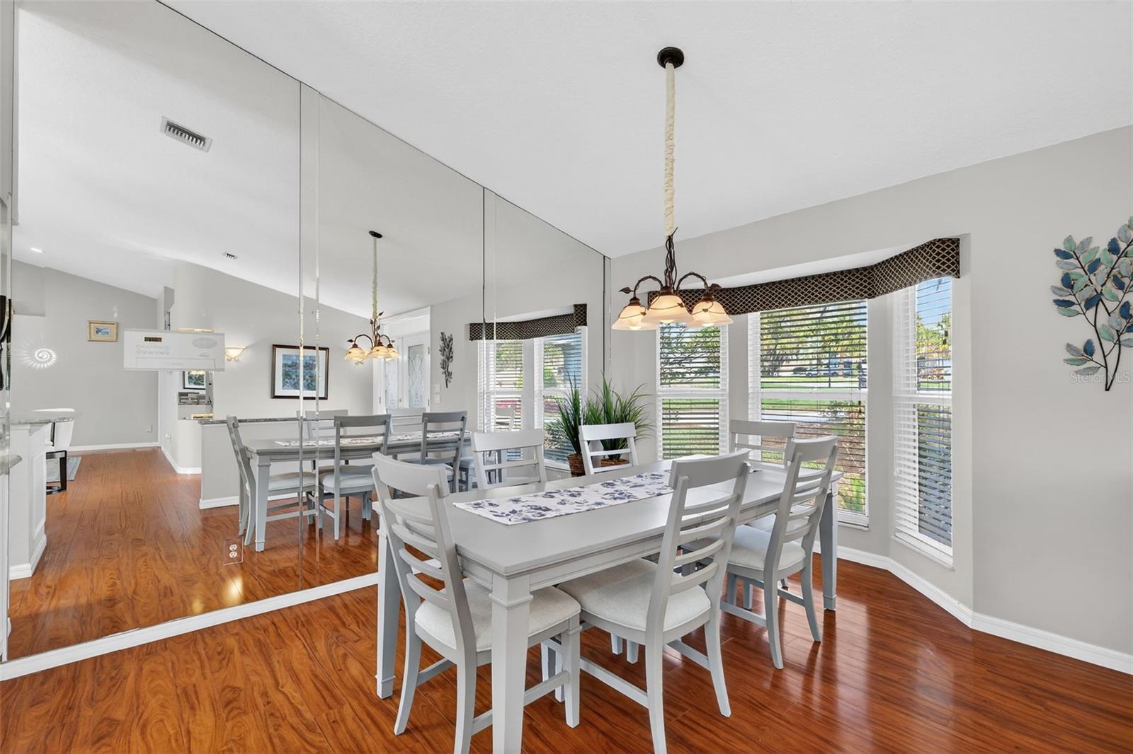 39125 TACOMA DR, LADY LAKE, FL, 32159