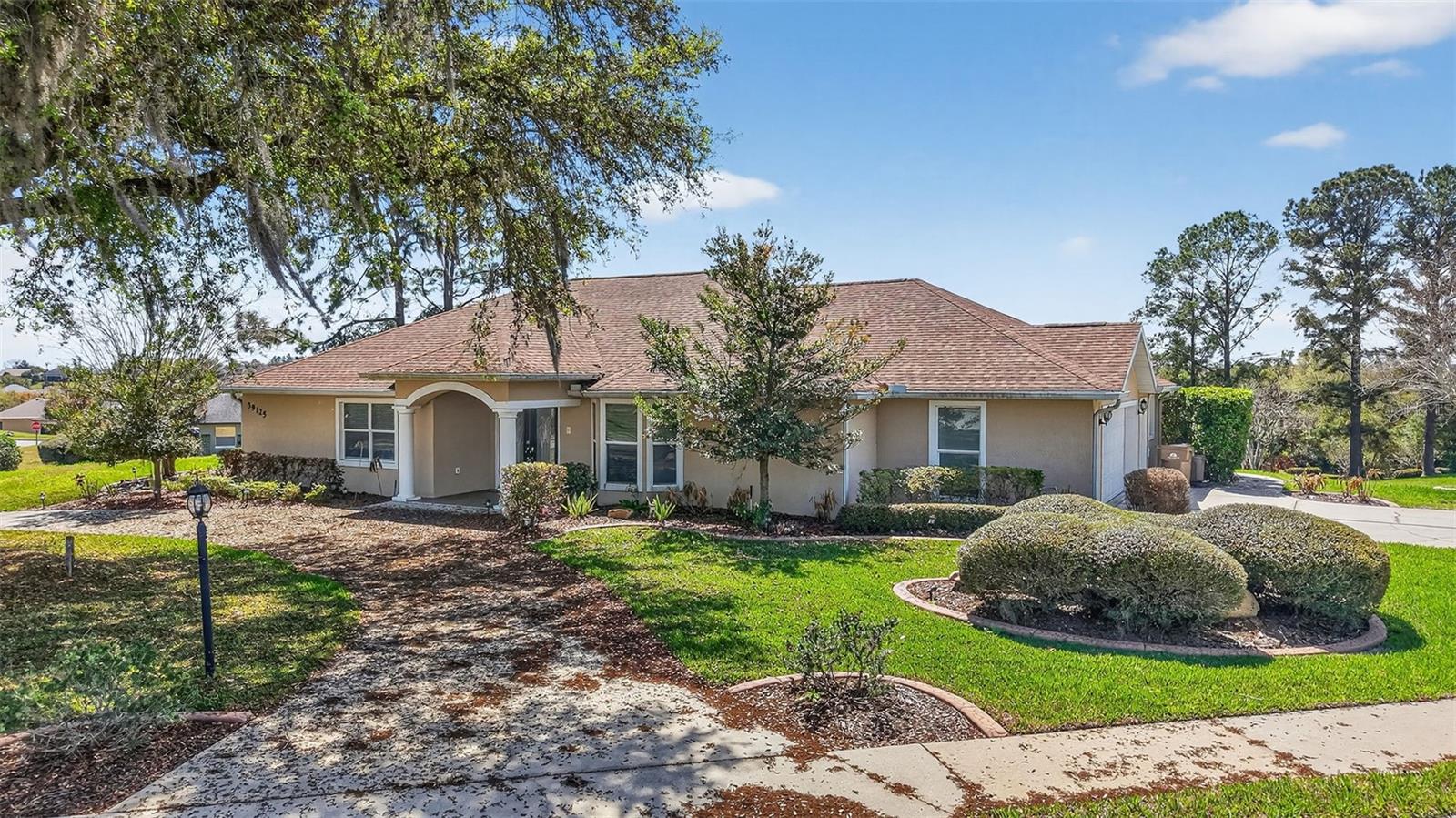 39125 TACOMA DR, LADY LAKE, FL, 32159