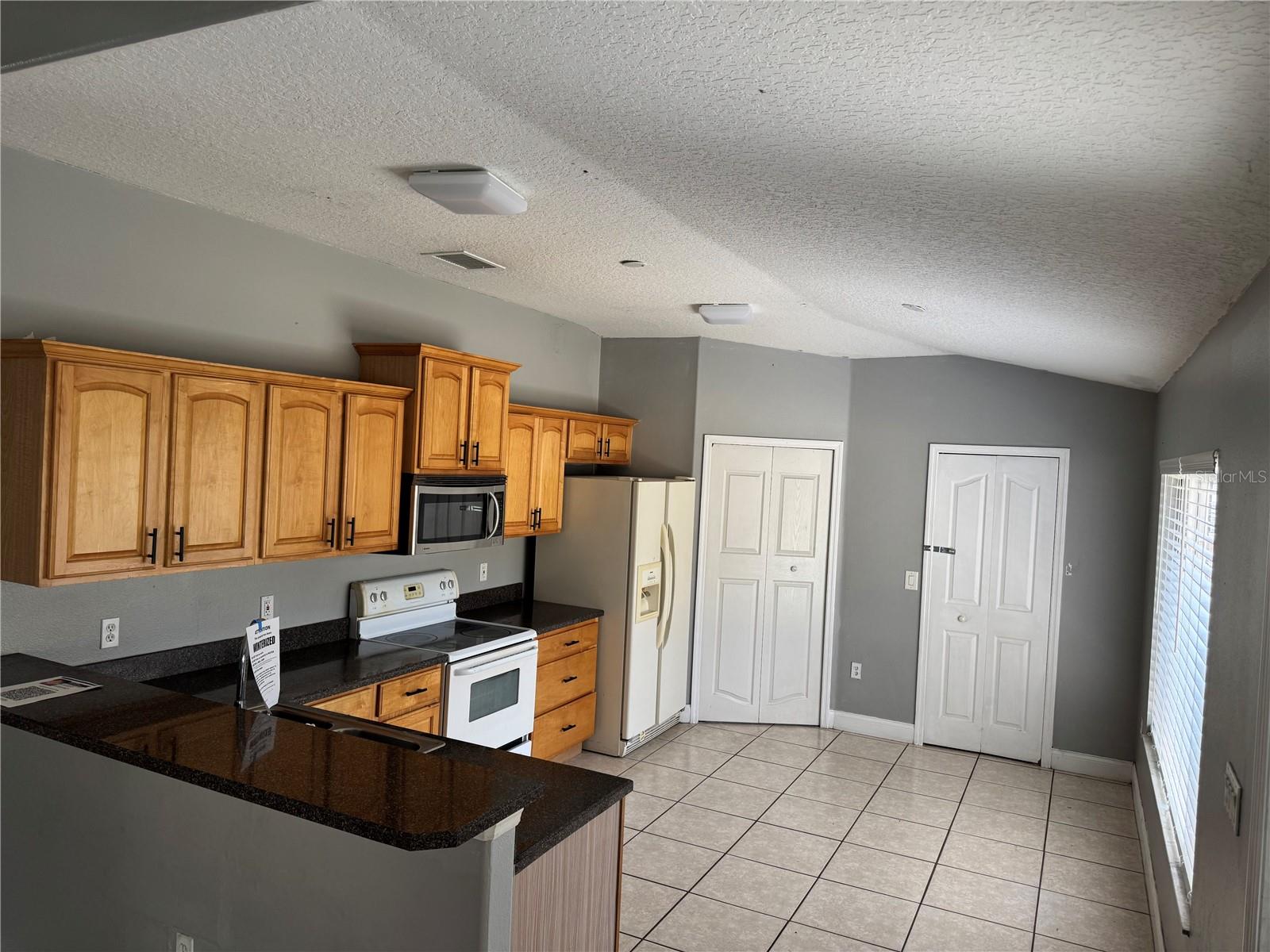 2068 DIXIE BELLE AVE, DELTONA, FL, 32725