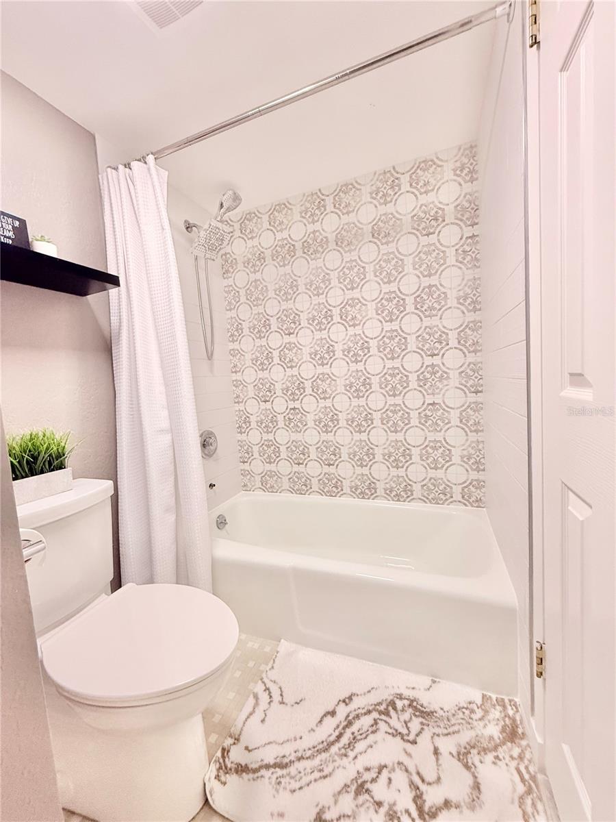 5940 PELICAN BAY PLZ S #1105, GULFPORT, FL, 33707