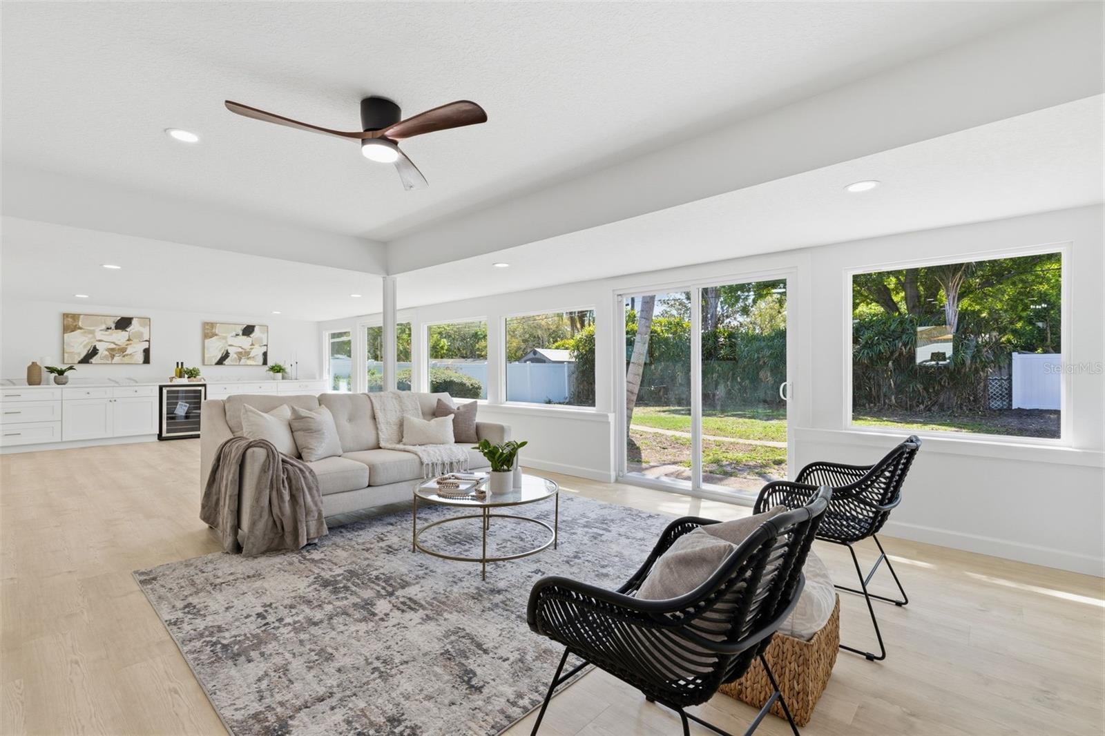 2325 GLENMOOR RD N, CLEARWATER, FL, 33764