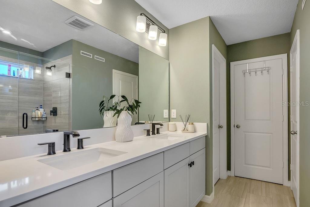 1545 LEAF LN, KISSIMMEE, FL, 34744
