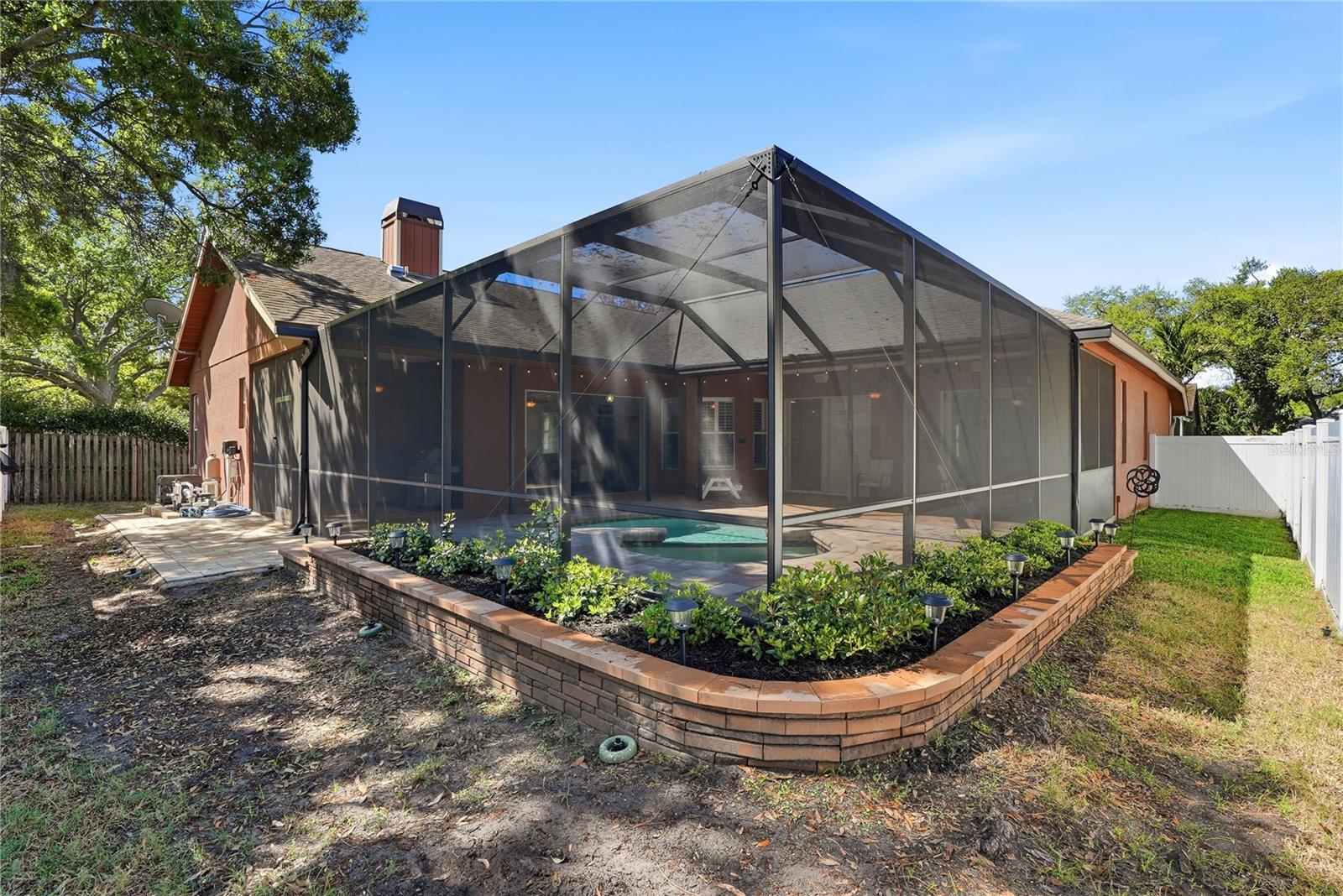 10555 SHADY OAK LN, SEMINOLE, FL, 33777