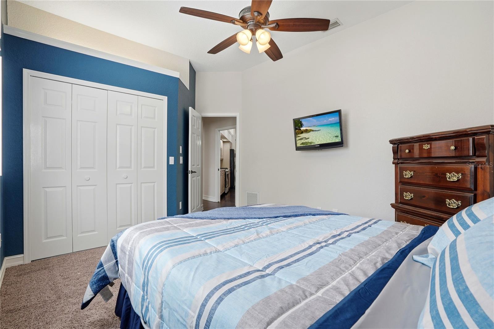 10555 SHADY OAK LN, SEMINOLE, FL, 33777