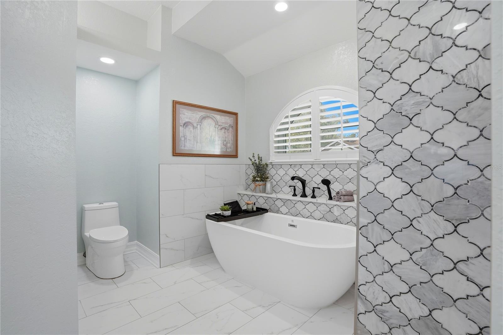 10555 SHADY OAK LN, SEMINOLE, FL, 33777