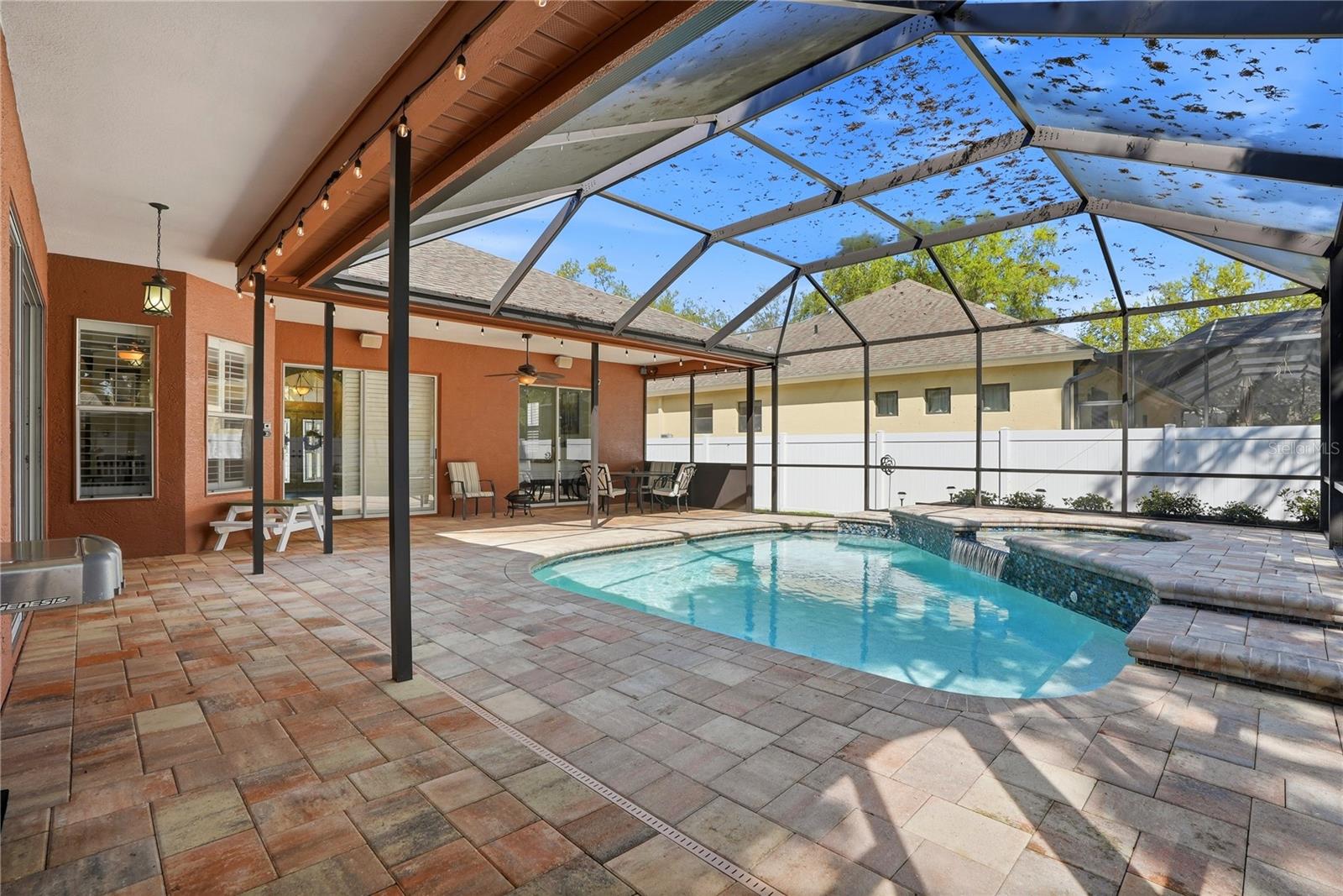 10555 SHADY OAK LN, SEMINOLE, FL, 33777