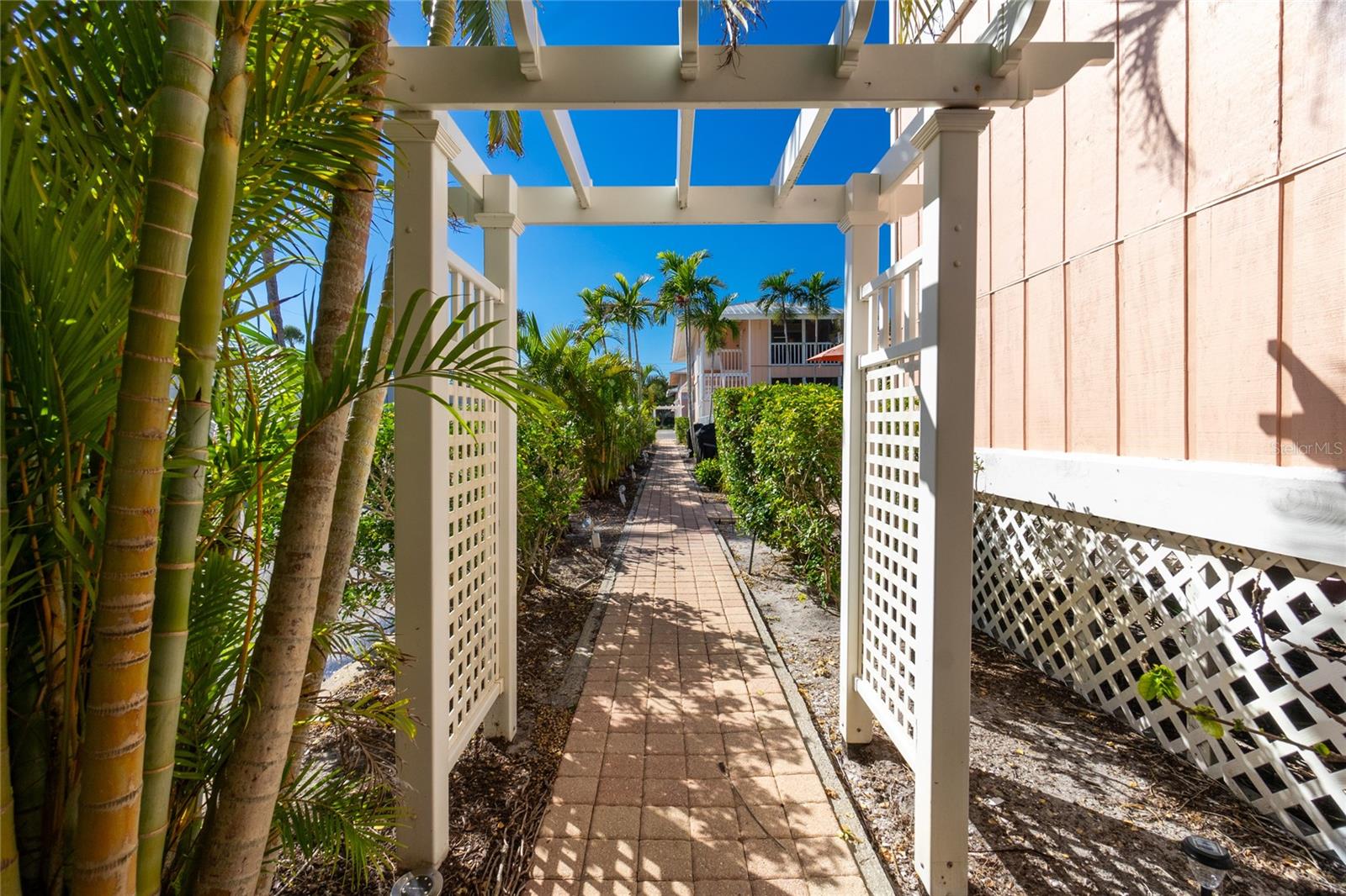 2375 N BEACH RD #2B, ENGLEWOOD, FL, 34223