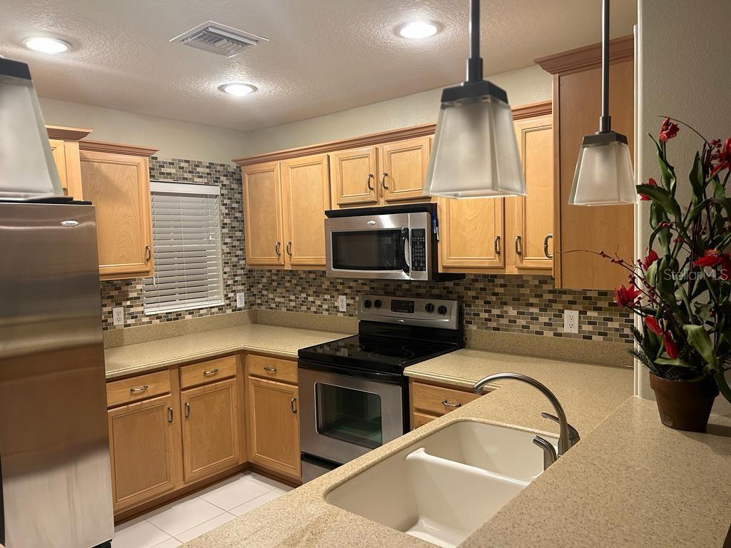 8807 WHITE SAGE LOOP, LAKEWOOD RANCH, FL, 34202