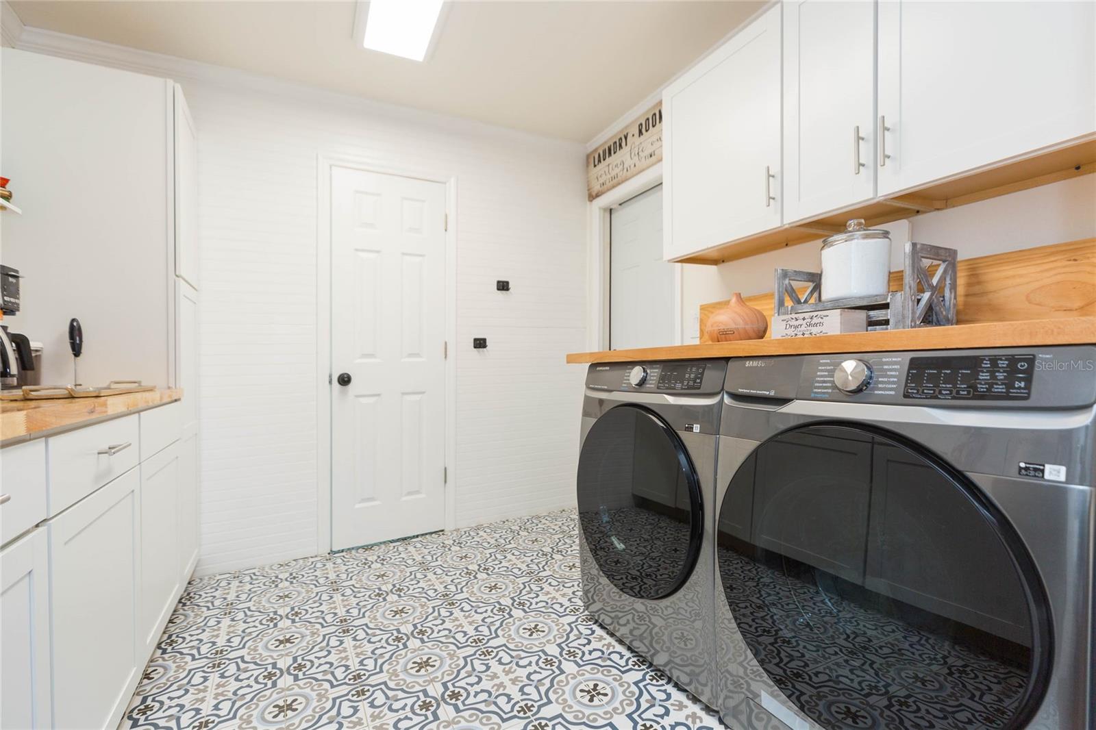 7251 OLD PASCO RD, WESLEY CHAPEL, FL, 33544