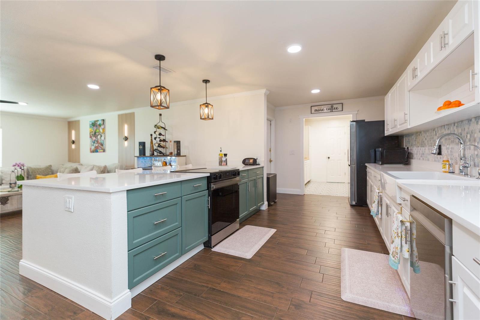 7251 OLD PASCO RD, WESLEY CHAPEL, FL, 33544